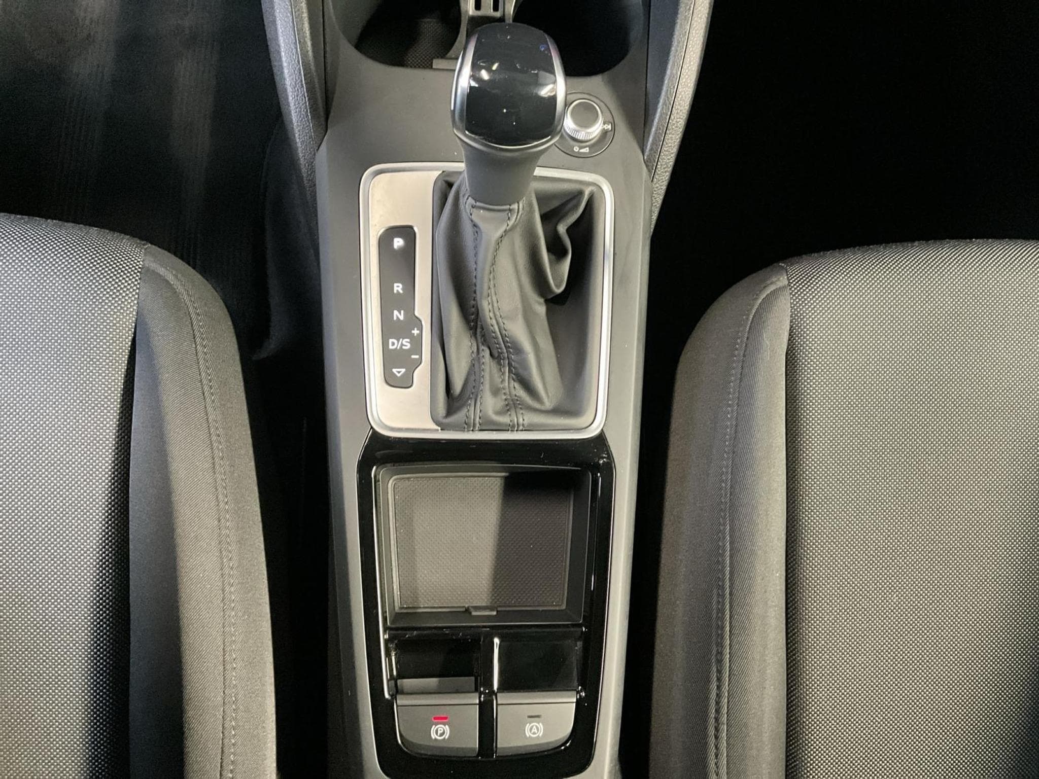 Audi Q2 Advanced+S-Tronic+35TFSI+Led (2025) - Photo 12