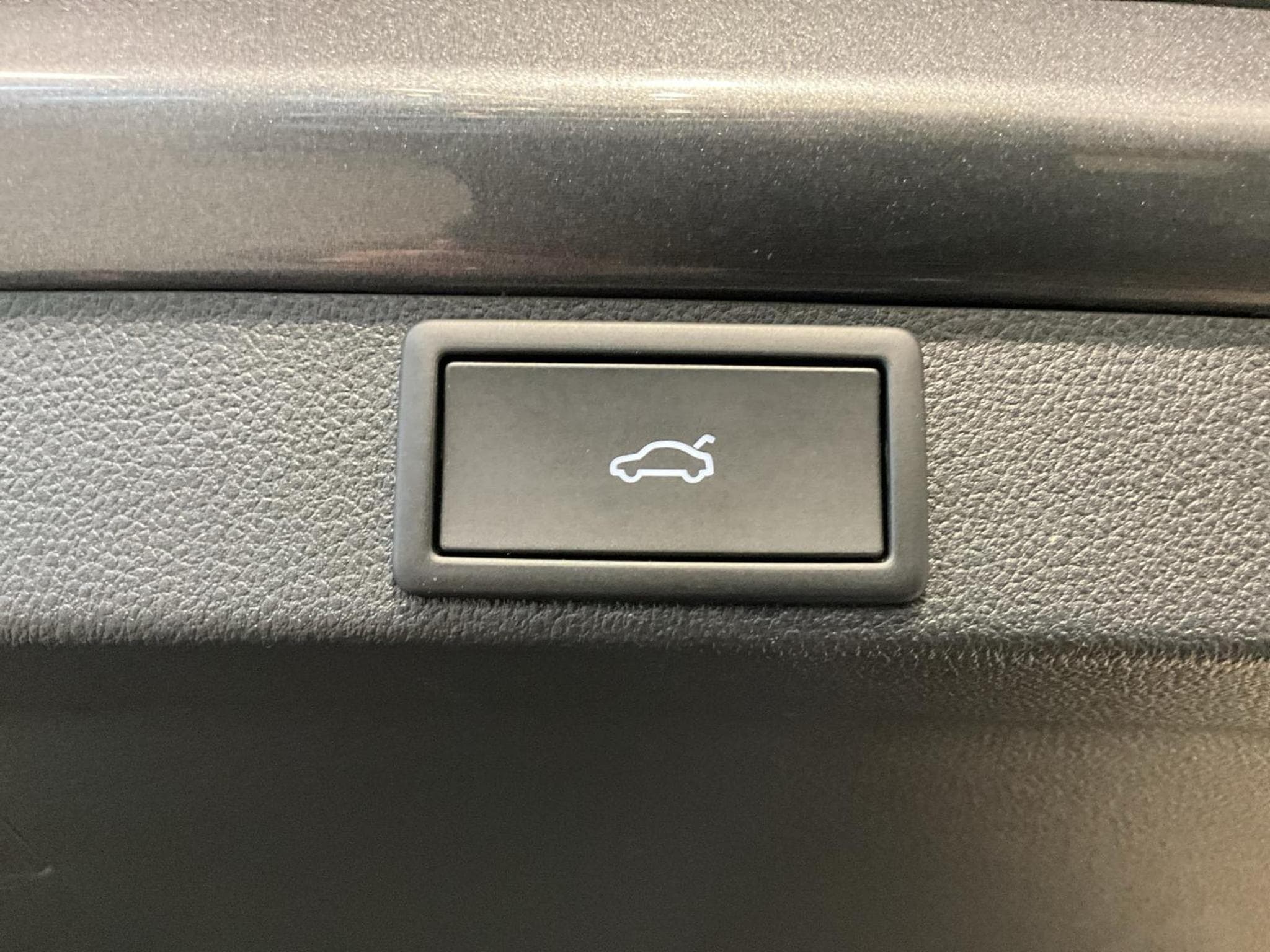 Skoda Octavia RS+DSG+Navi+LED+Digi+ (2024) - Photo 18