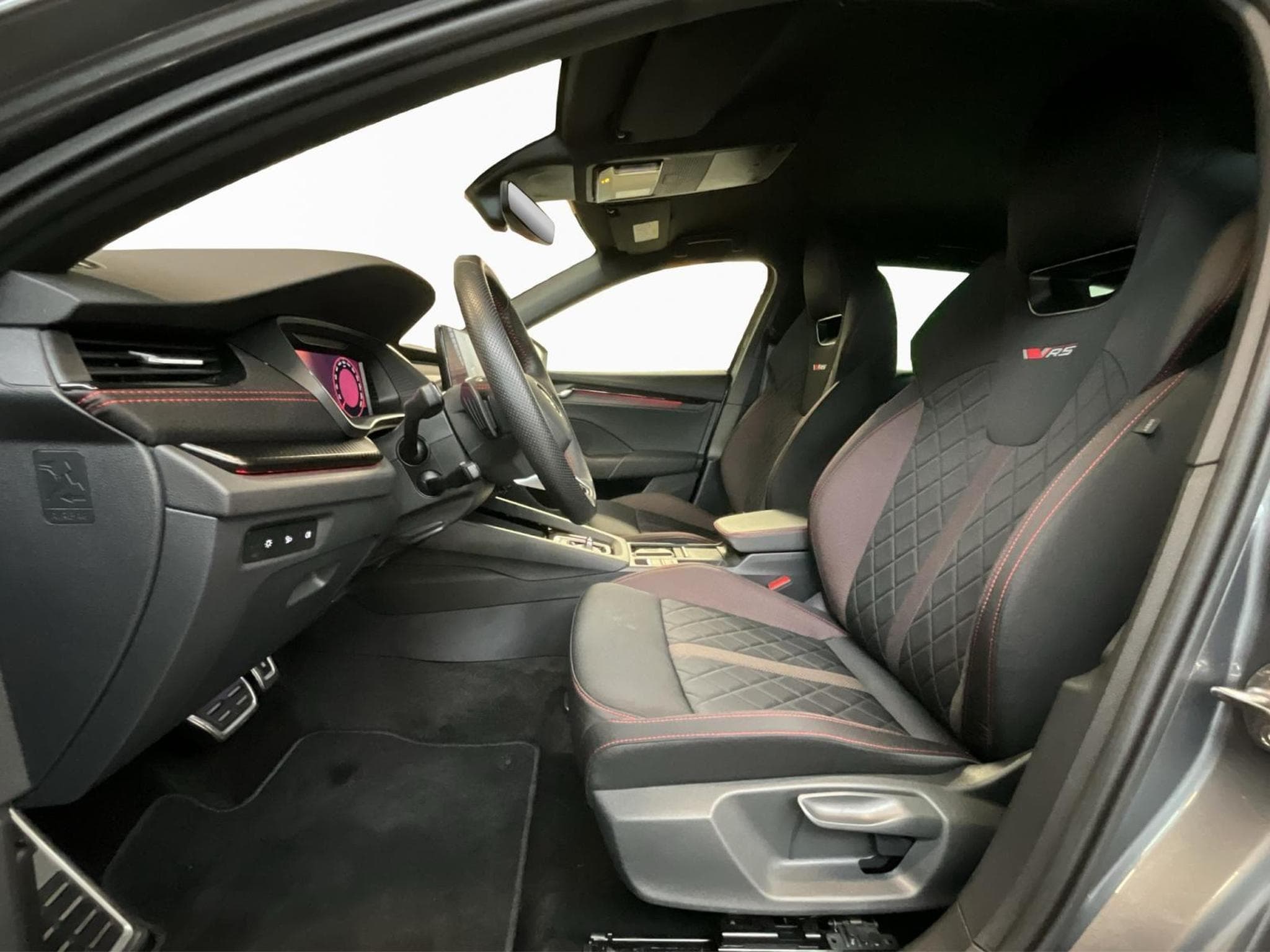 Skoda Octavia RS+DSG+Navi+LED+Digi+ (2024) - Photo 9