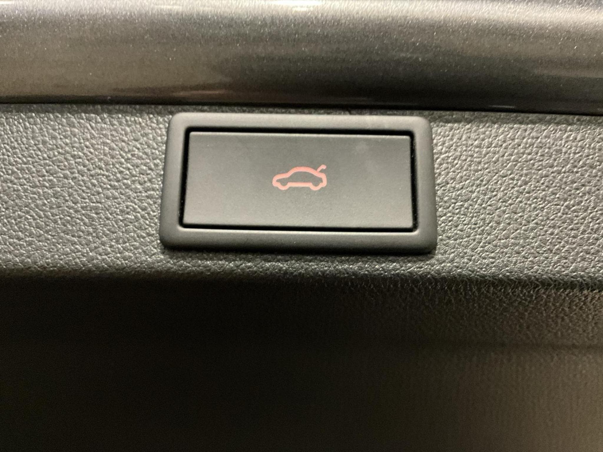 Skoda Octavia Combi+RS+DSG+Pano+AHK (2024) - Photo 19