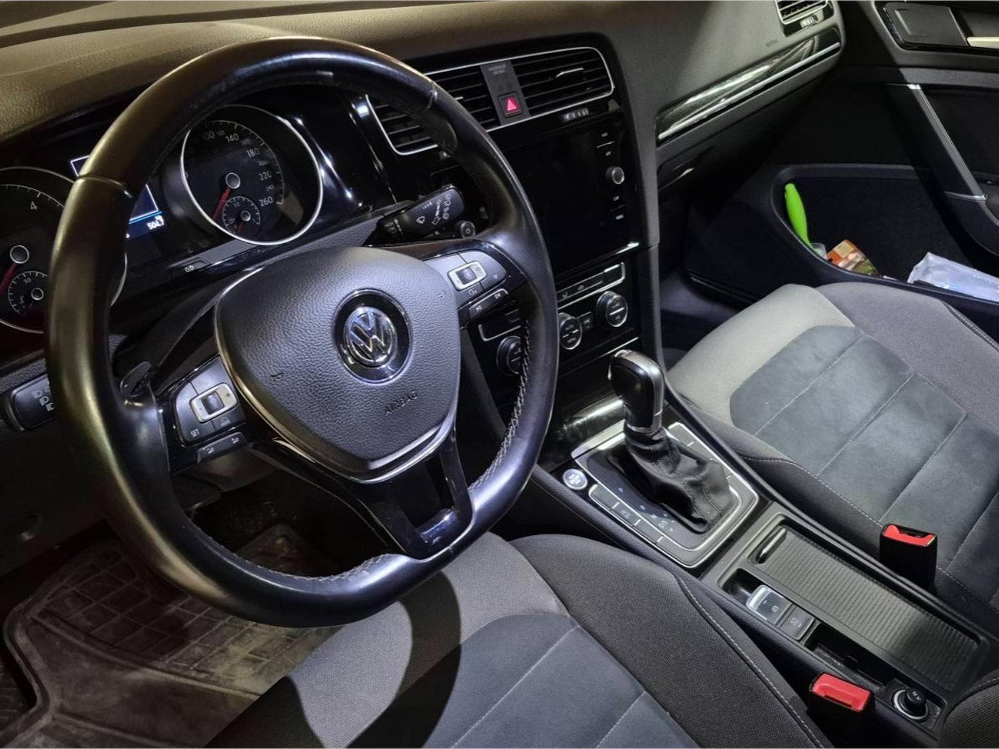 VW Golf VII Highline (2018) - Photo 2