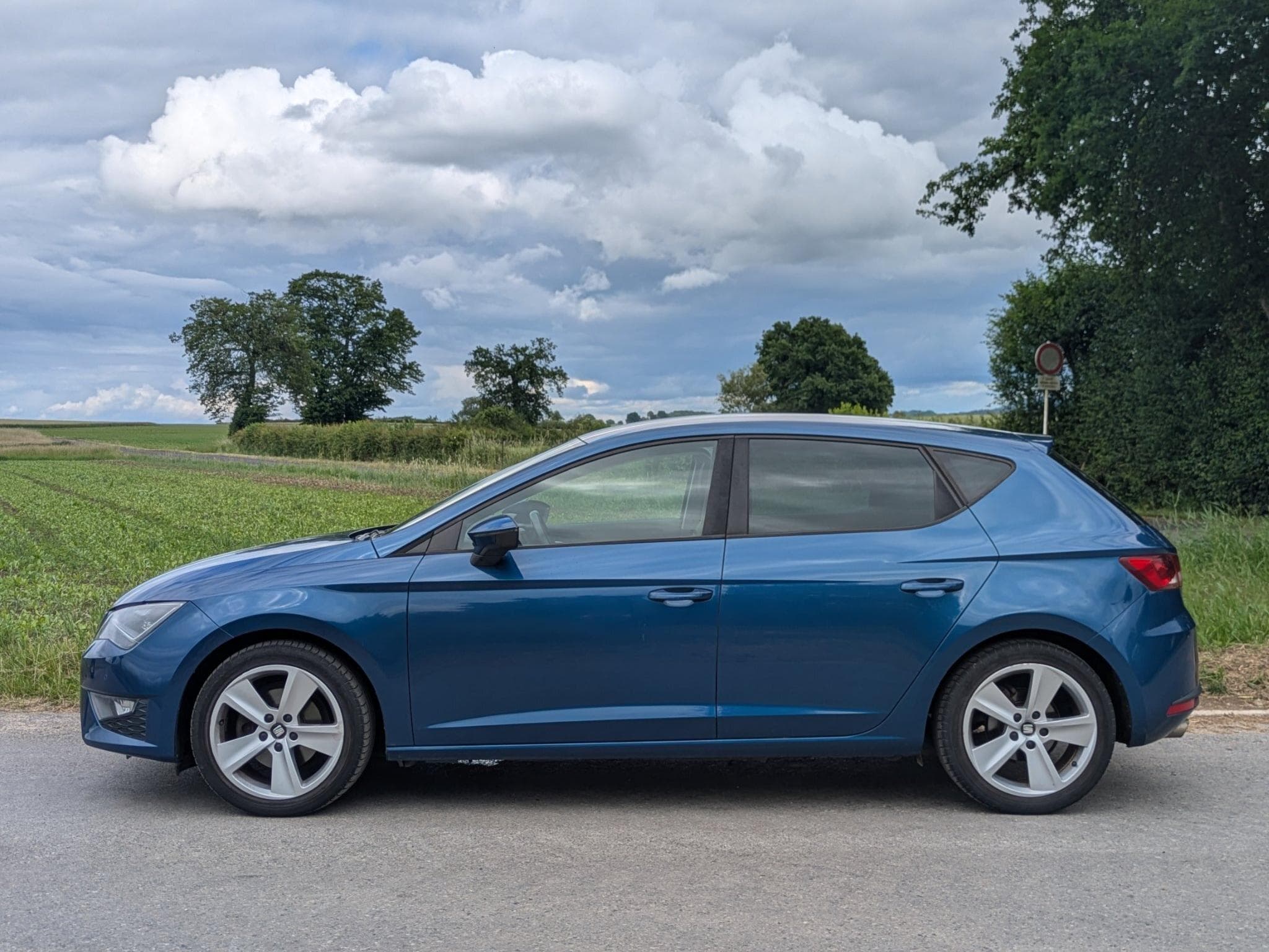 Seat Leon FR 2.0 TDI (110kW / 150CV) (2014) - Foto 3