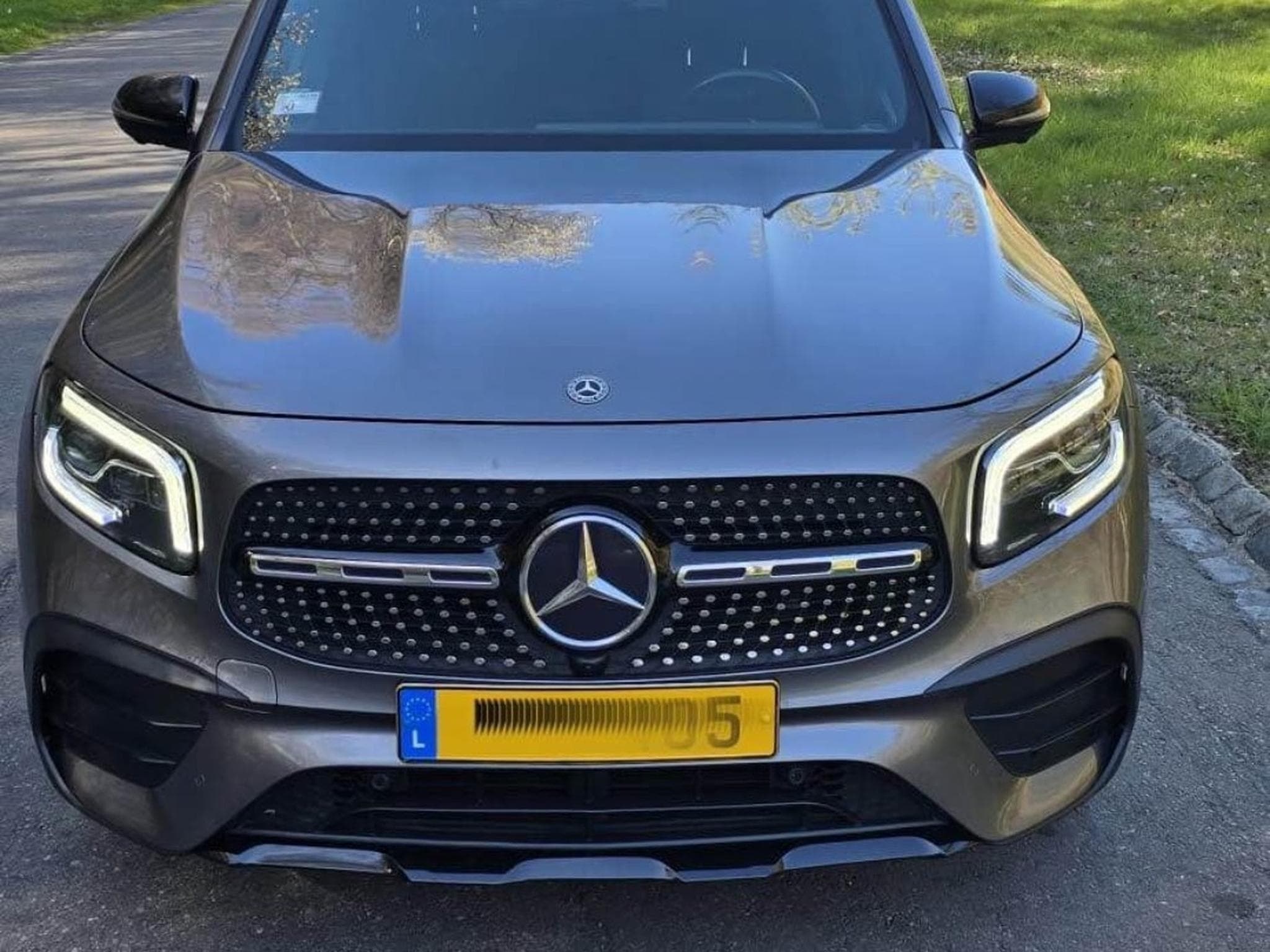 Mercedes GLB 200 AMG Line Night Pack (2020) - Photo 2