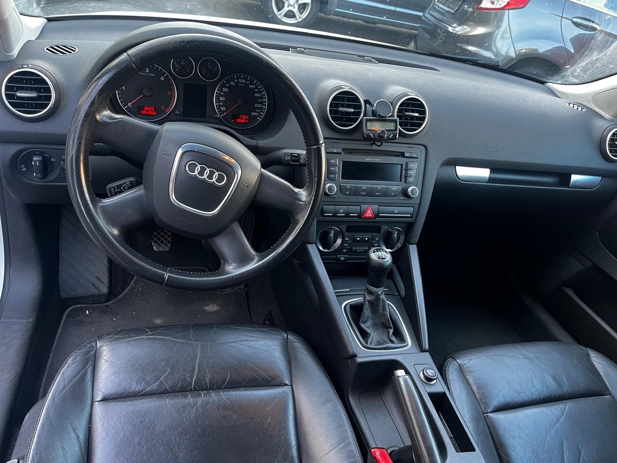 Audi A3 1.9 tdi 105 (2008) - Photo 3