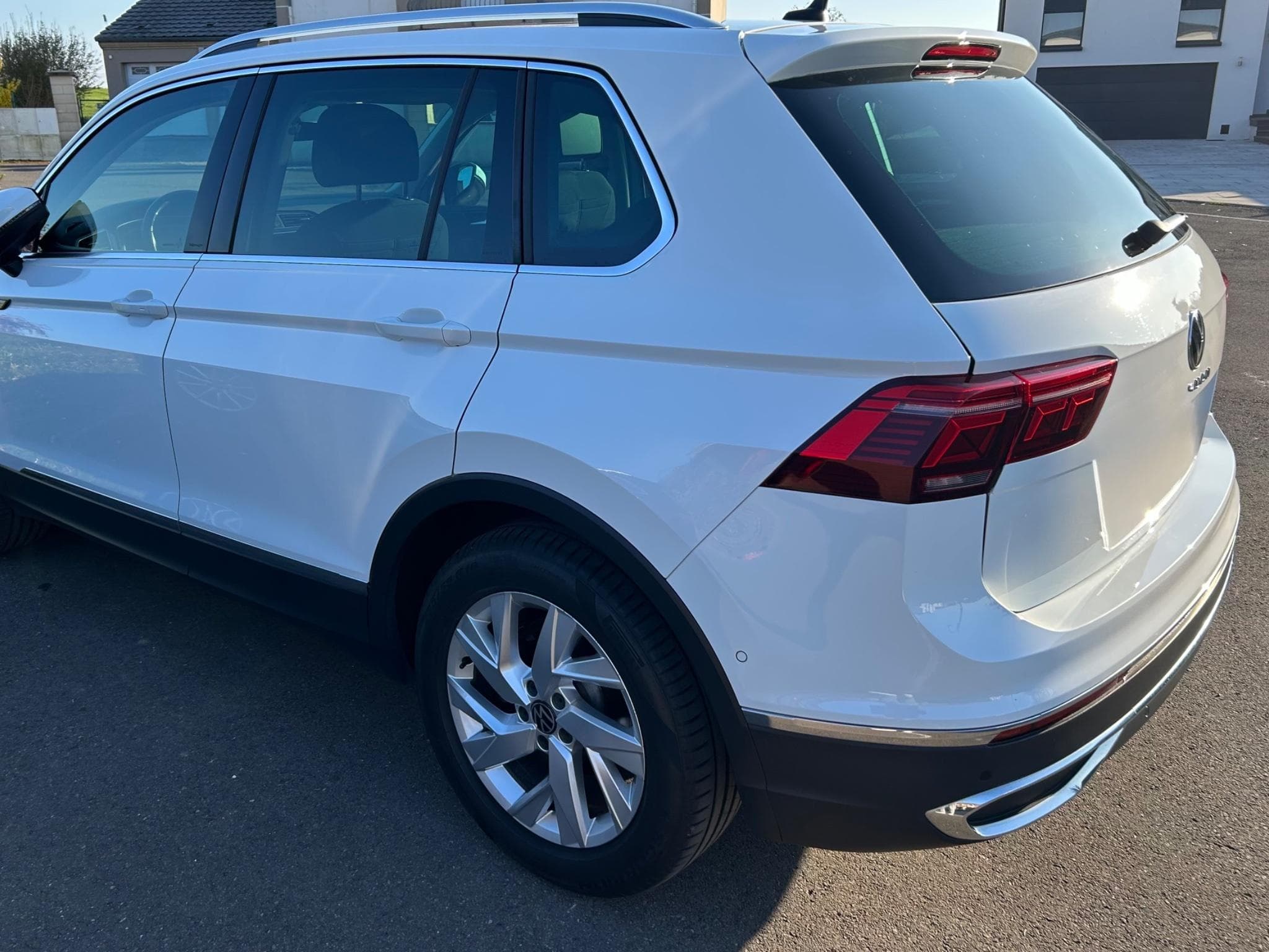 VW Tiguan Elegance (2021) - Foto 3