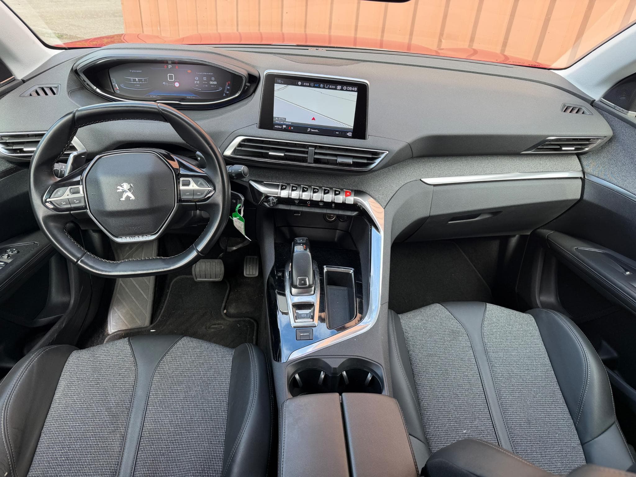 Peugeot 5008 1.5 HDI 130CH  EAT8 Allure 7 places (2020) - Photo 3
