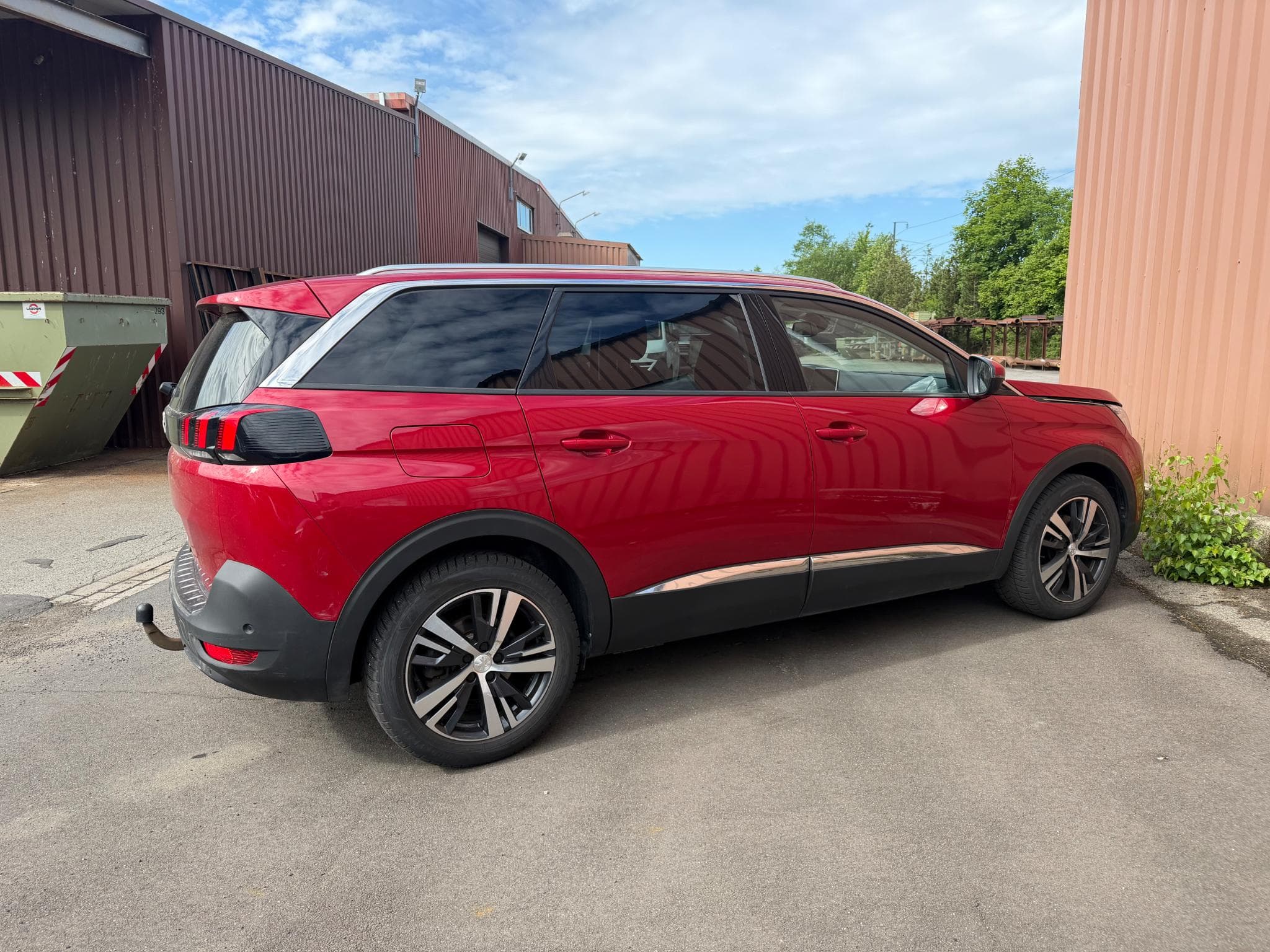 Peugeot 5008 1.5 HDI 130CH  EAT8 Allure 7 places (2020) - Photo 5