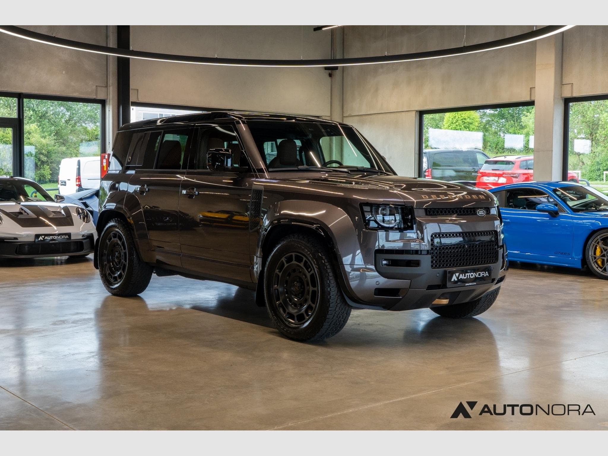 Land-Rover Defender P635 OCTA (2026) - Photo 3