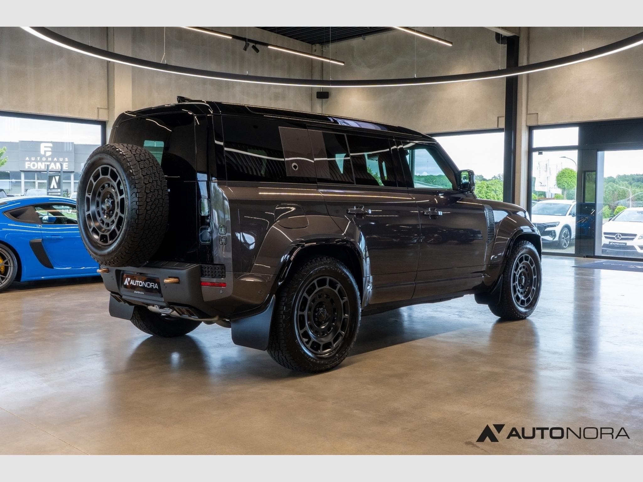 Land-Rover Defender P635 OCTA (2026) - Photo 4