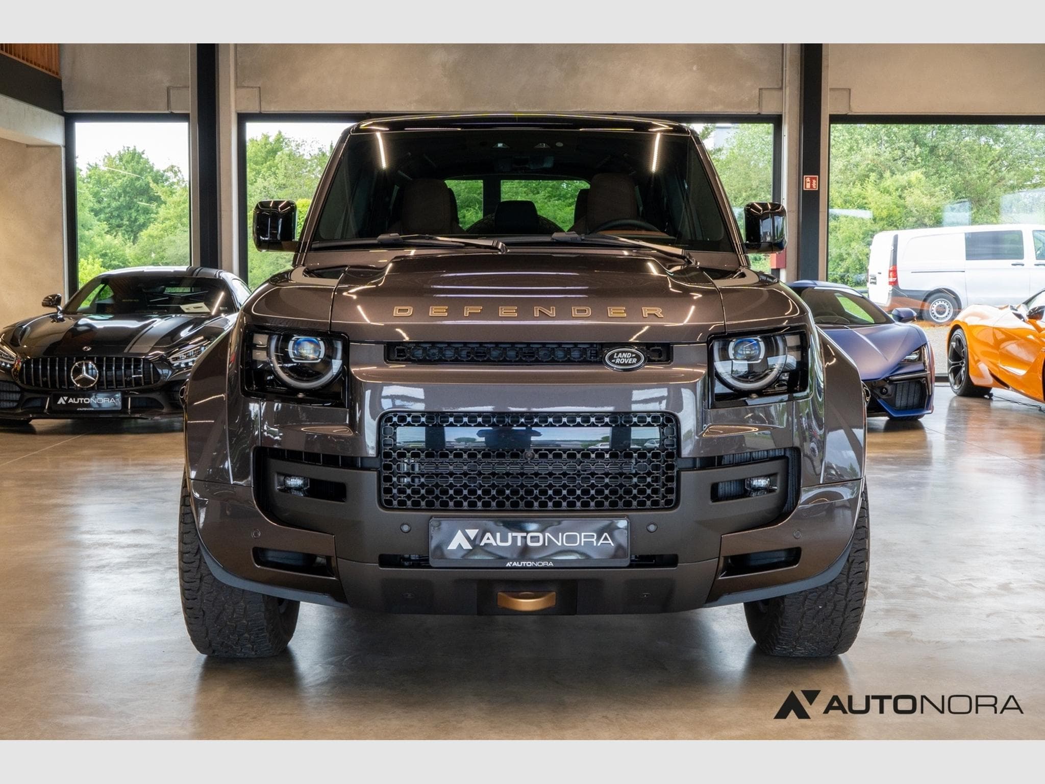 Land-Rover Defender P635 OCTA (2026) - Photo 5