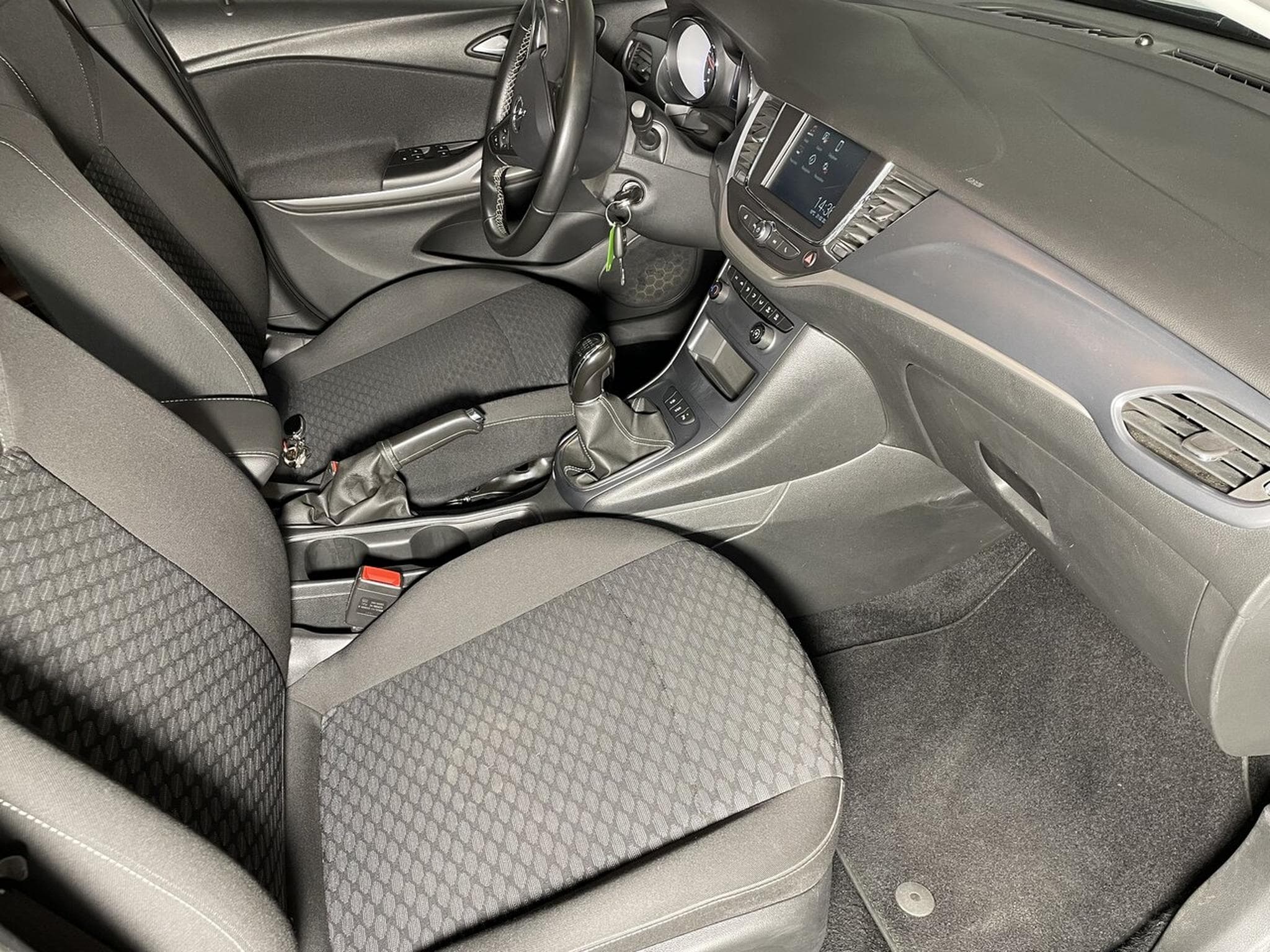 Opel Astra 1.5 D 105 CV EDITION GPS (2020) - Photo 12