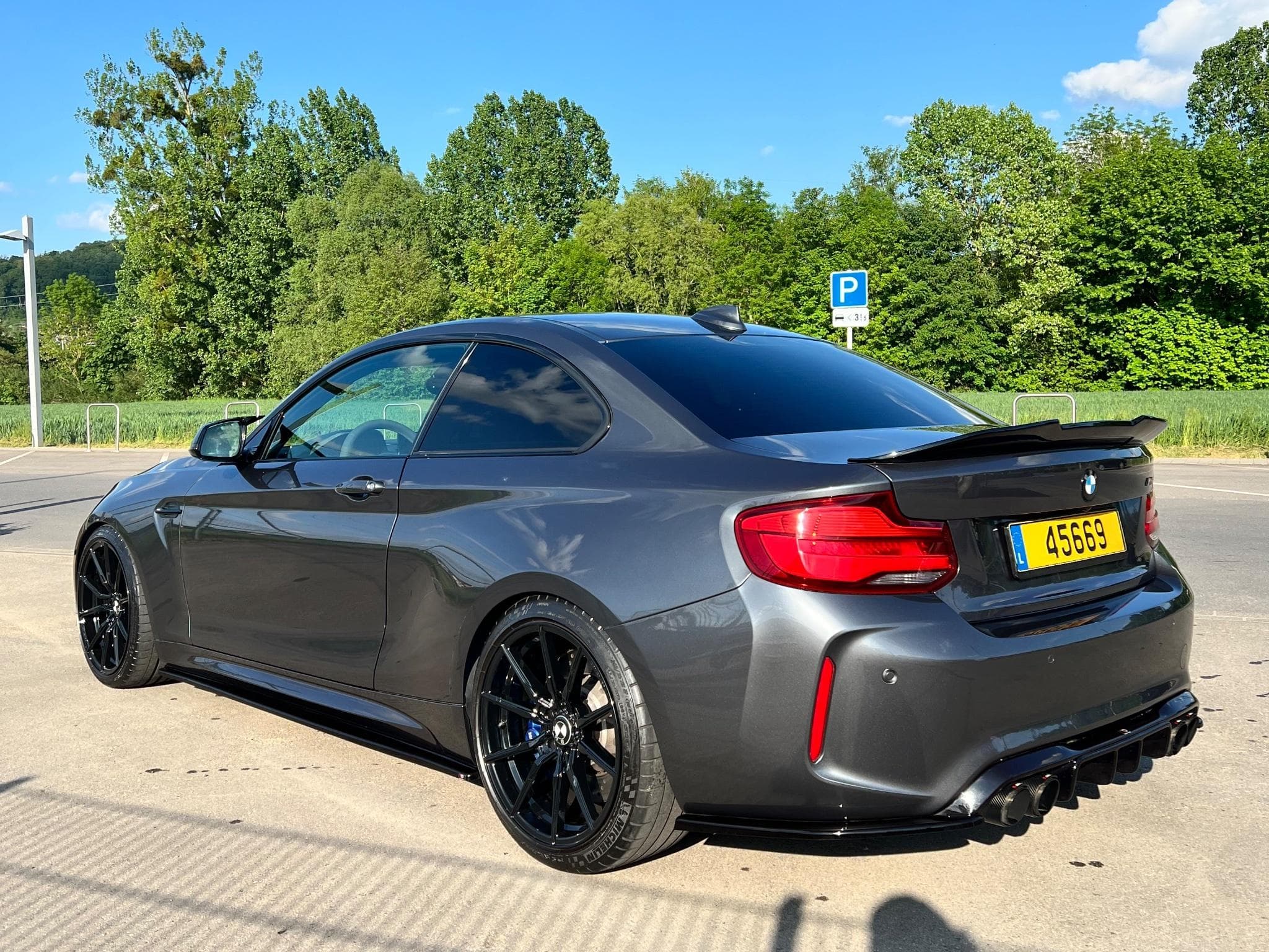 BMW M2 (2018) - Photo 2