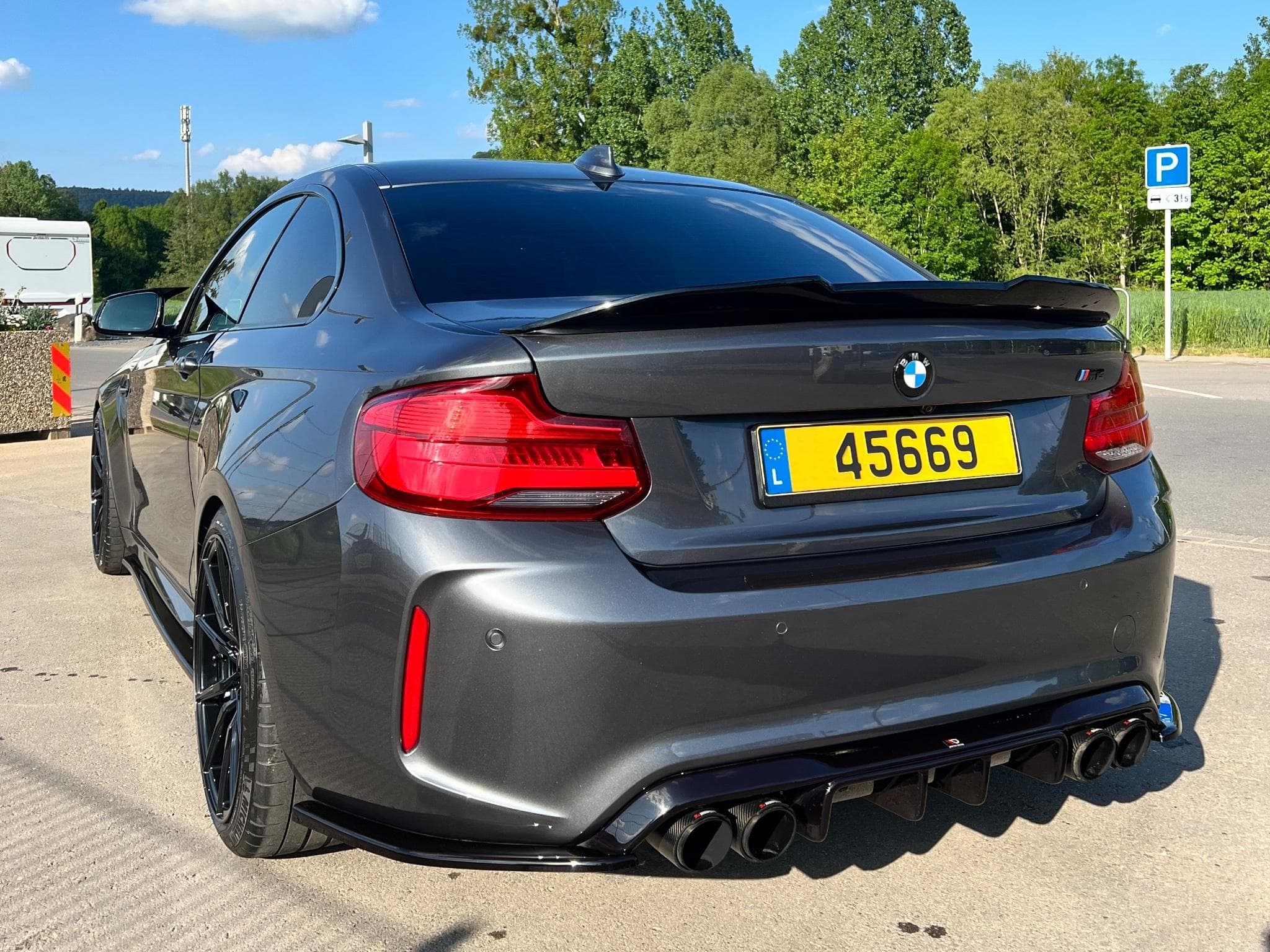 BMW M2 (2018) - Photo 6