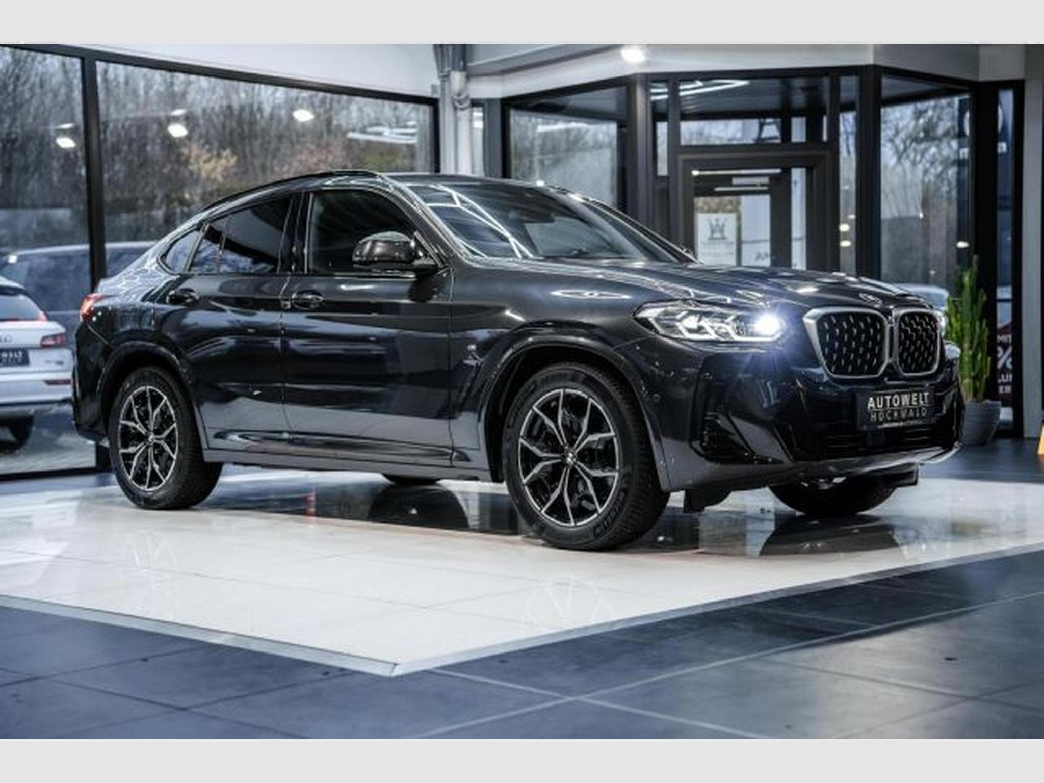 BMW X4 X4 20d xDrive M Sport 8G Laser Live Cockp Assist (2023) - Photo 5