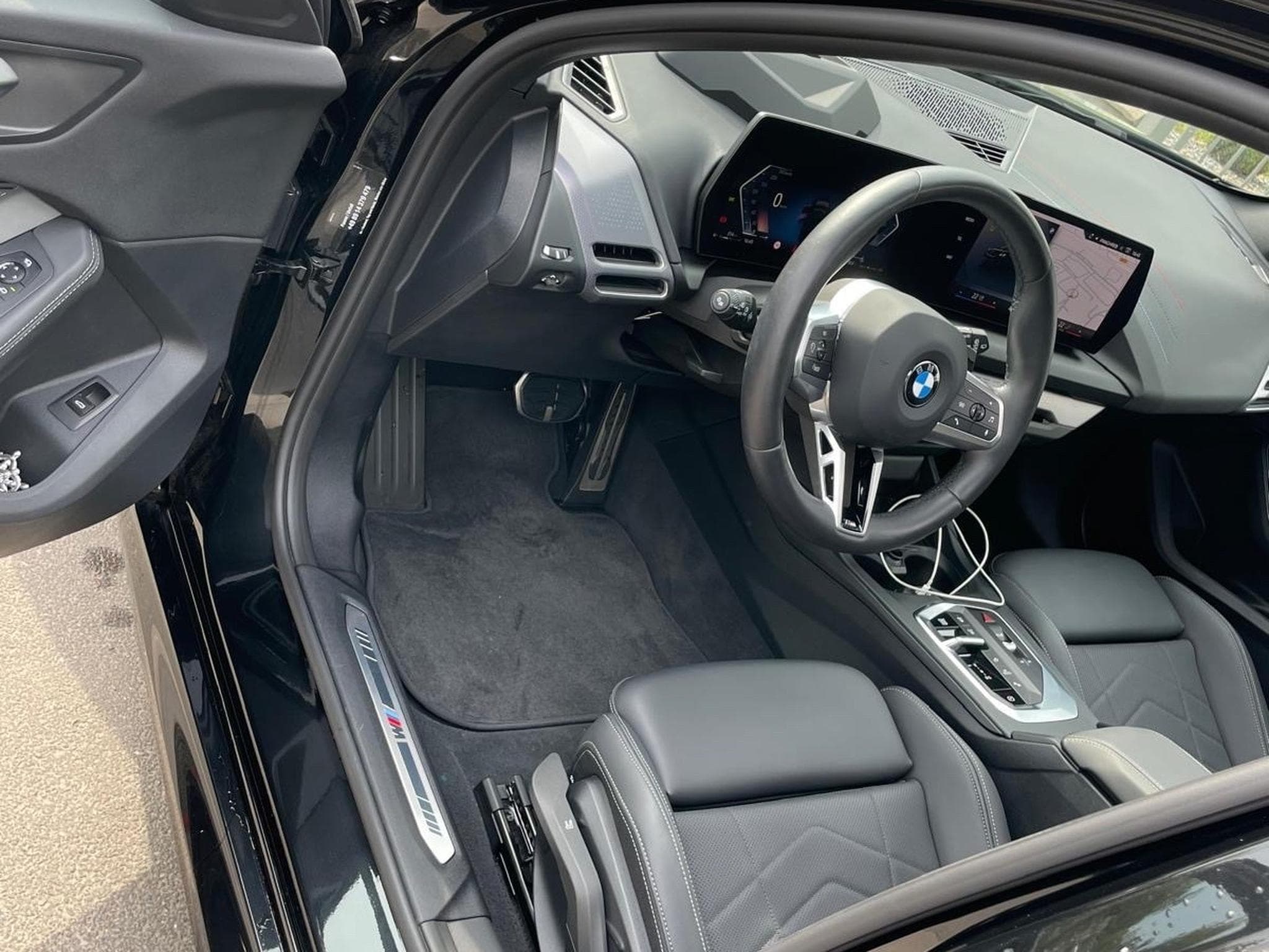 BMW 120 d M Sport LED+Headup+360°+18" (2025) - Photo 3