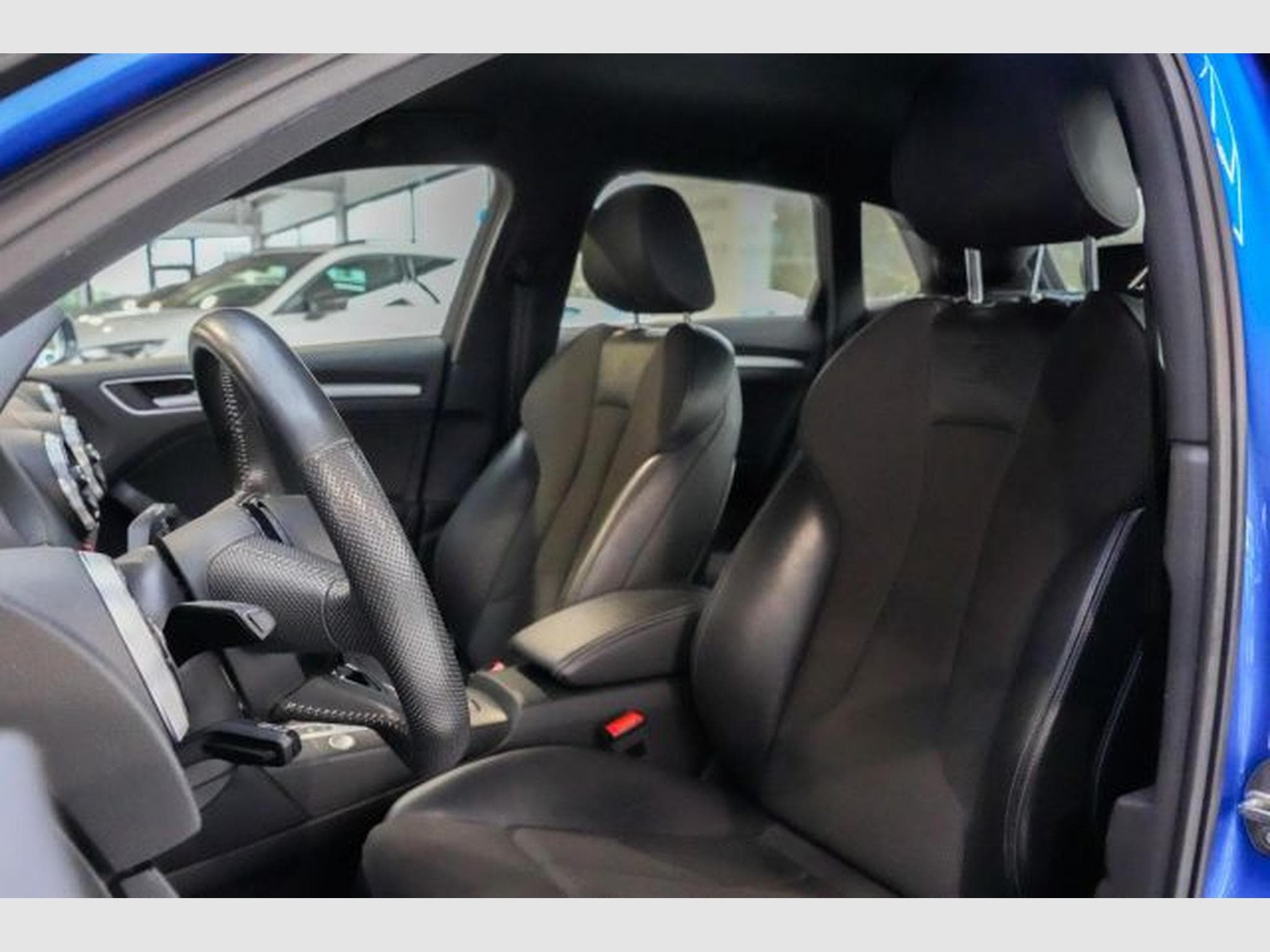 Audi A3 A3 Sportback 40 TFSI-e S-Line NAVI LED SHZ PDC (2020) - Photo 12