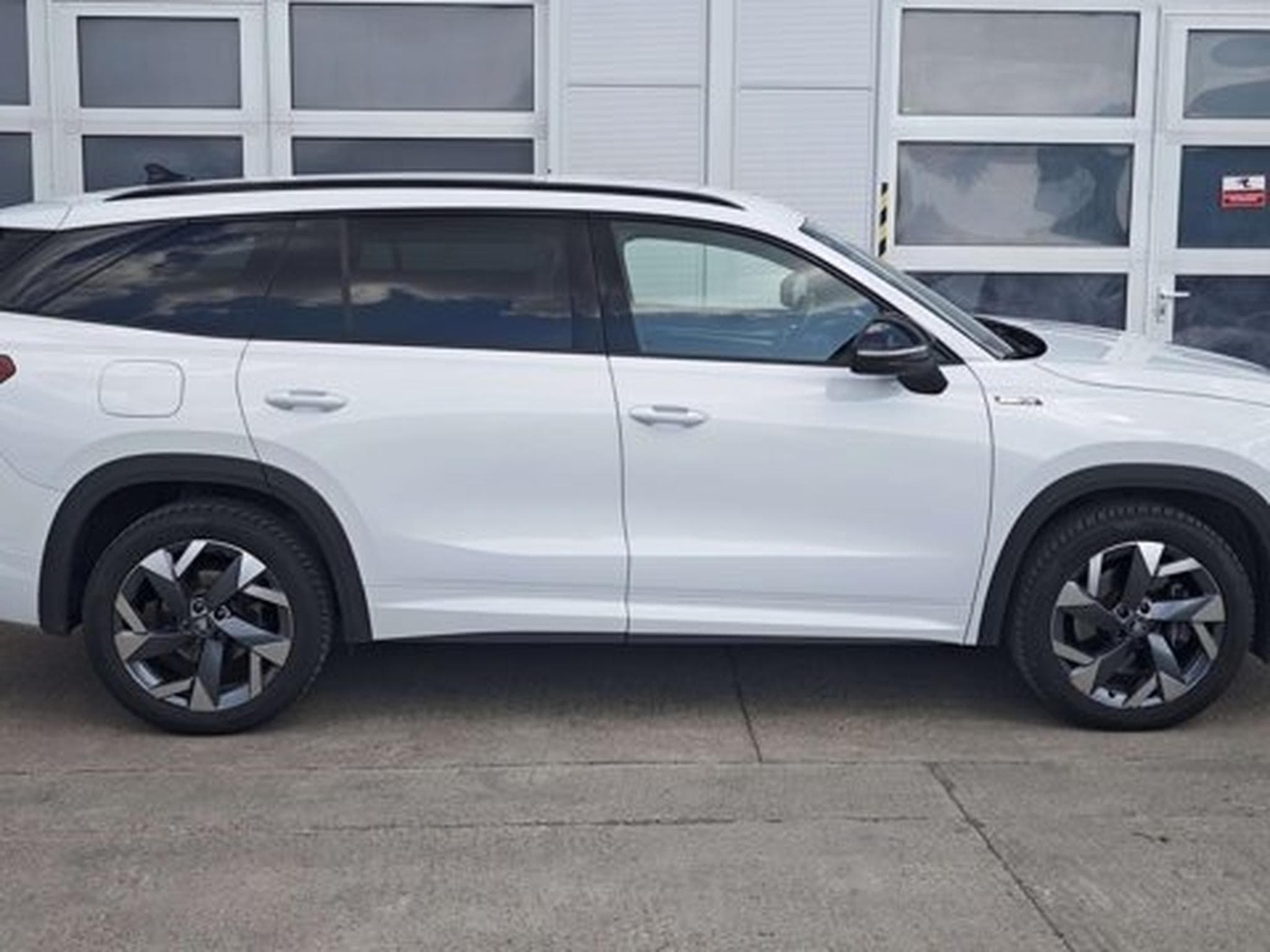 Skoda Kodiaq Sportline 4x4 DSG 2,0 TDI (2025) - Photo 1
