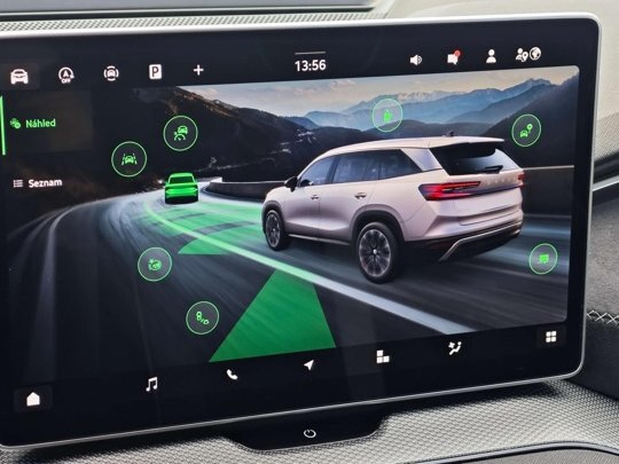 Skoda Kodiaq Sportline 4x4 DSG 2,0 TDI (2025) - Photo 2