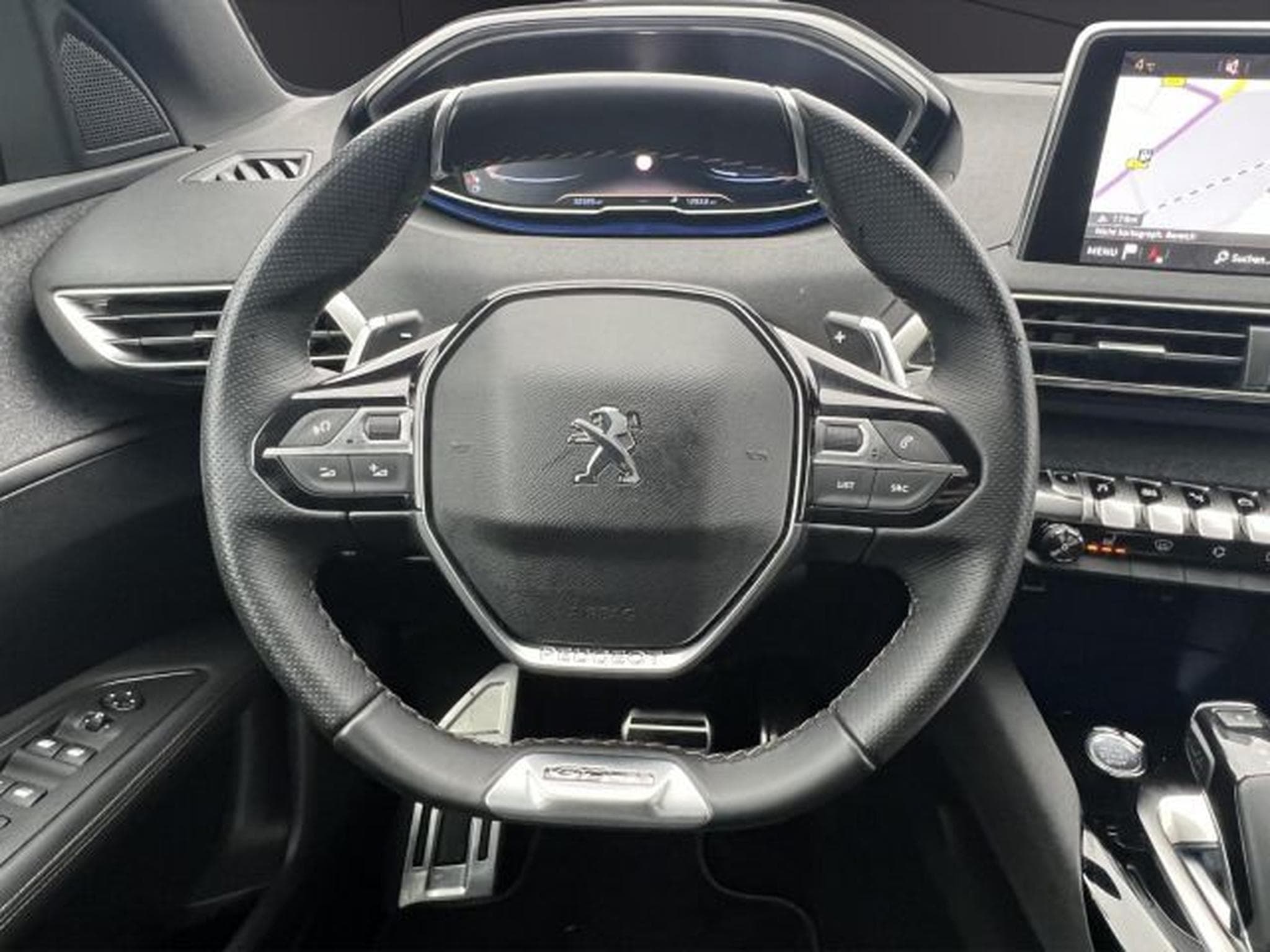 Peugeot 3008 3008 GT-Line, ESP,NAVI,LED,LEDER,SHZ,AHK,PANO (2019) - Foto 6