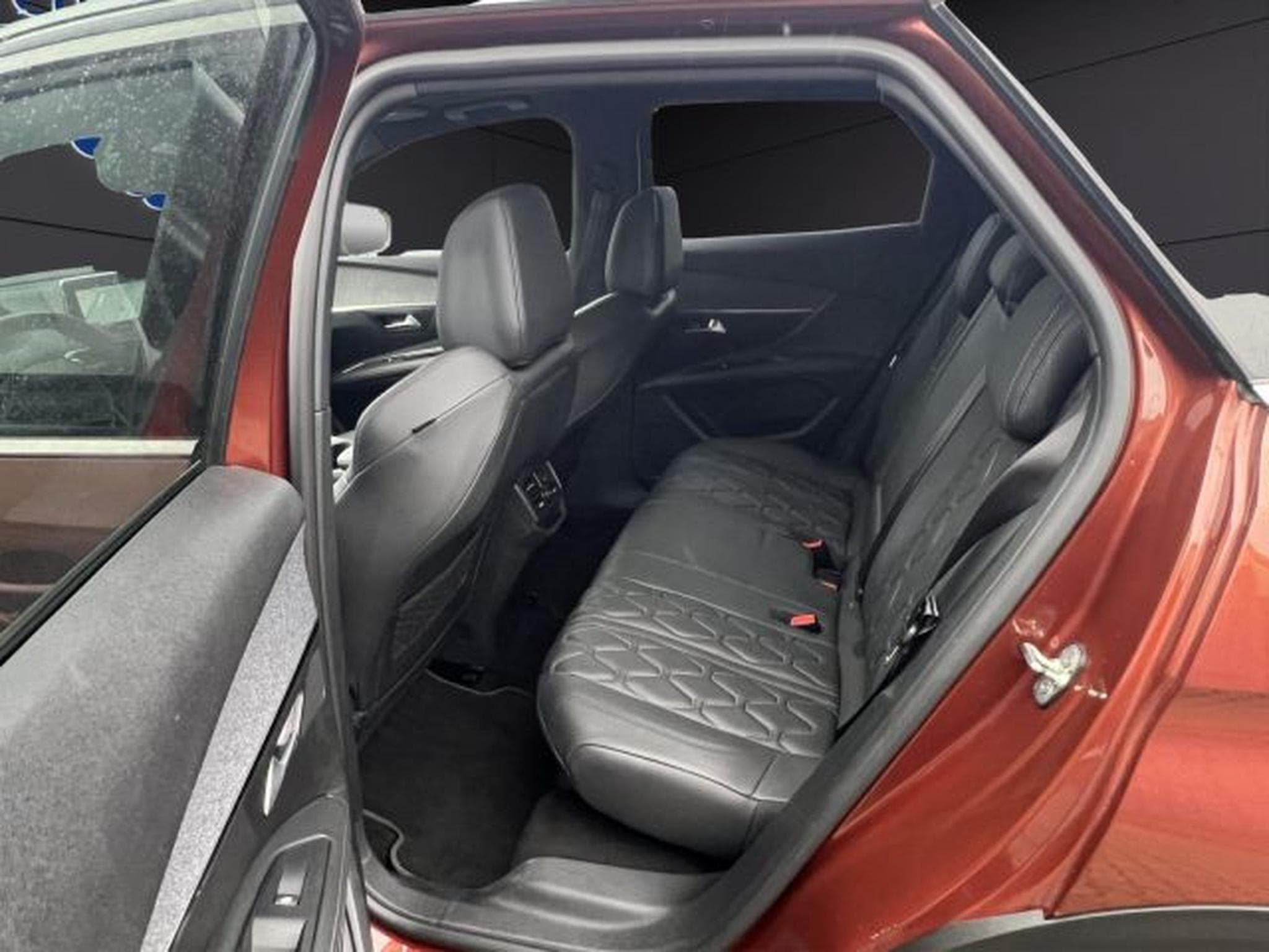 Peugeot 3008 3008 GT-Line, ESP,NAVI,LED,LEDER,SHZ,AHK,PANO (2019) - Foto 9