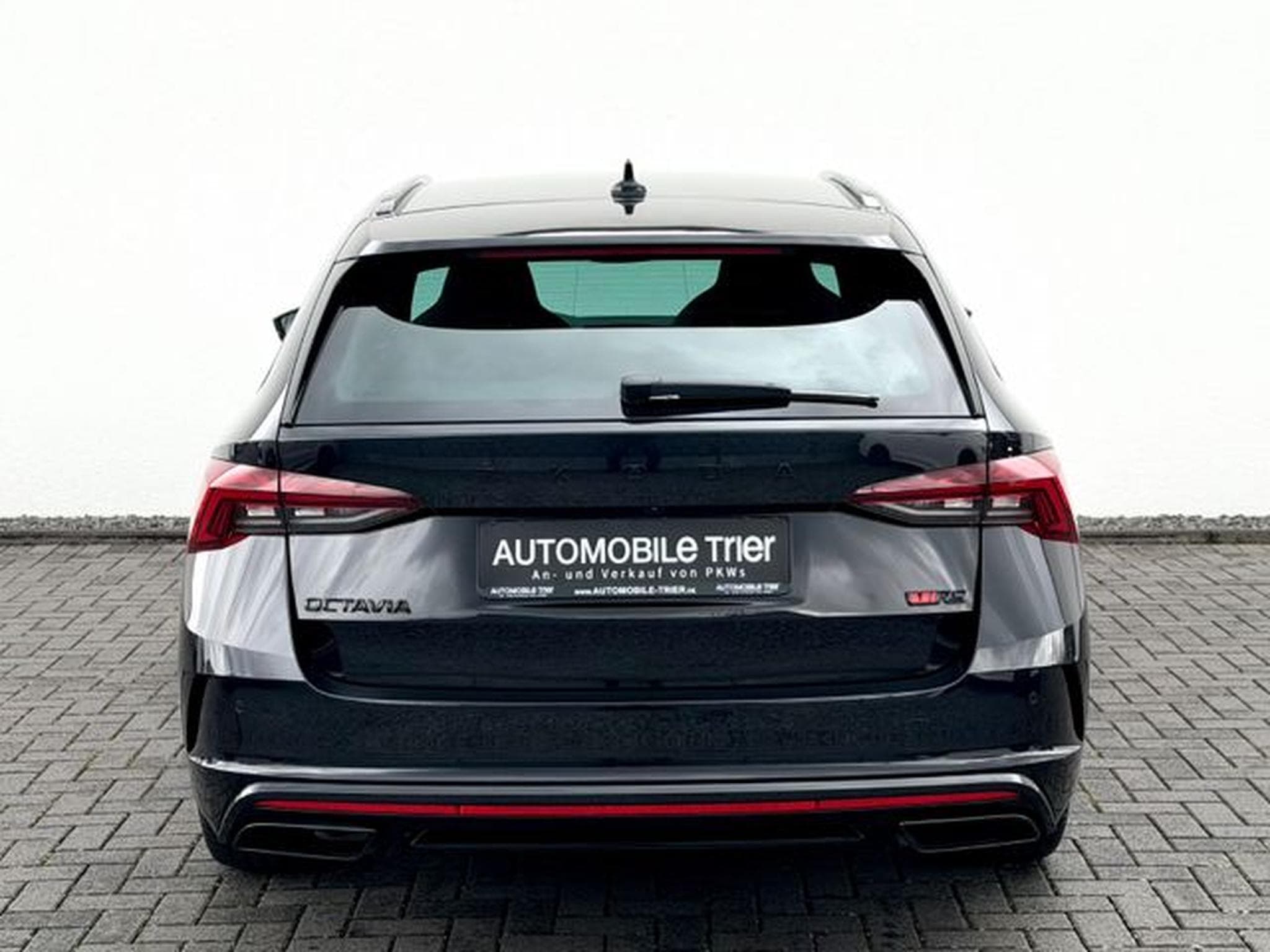 Skoda Octavia Octavia Combi RS 2.0 TDI DSG /LED/ACC/CAM/HUD/ (2022) - Photo 6