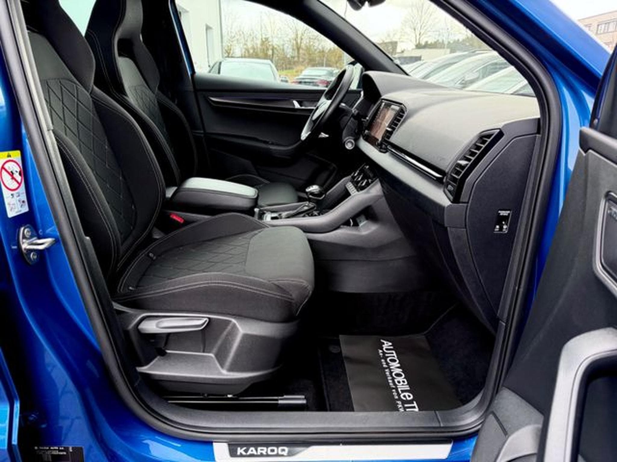 Skoda Karoq Karoq Sportline 2.0 TDI DSG 4x4 /LED/ACC/AHK/CAM (2022) - Photo 12