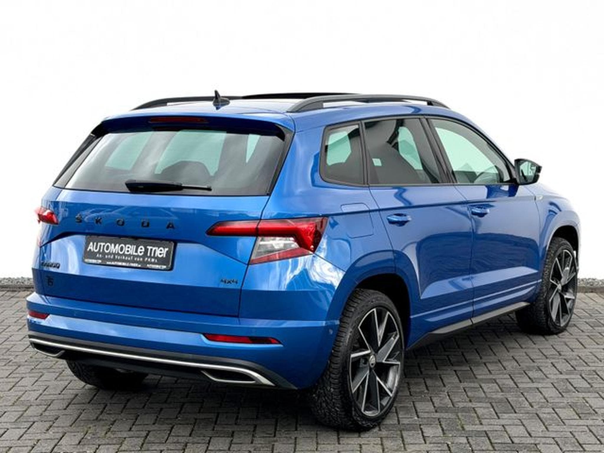 Skoda Karoq Karoq Sportline 2.0 TDI DSG 4x4 /LED/ACC/AHK/CAM (2022) - Photo 5