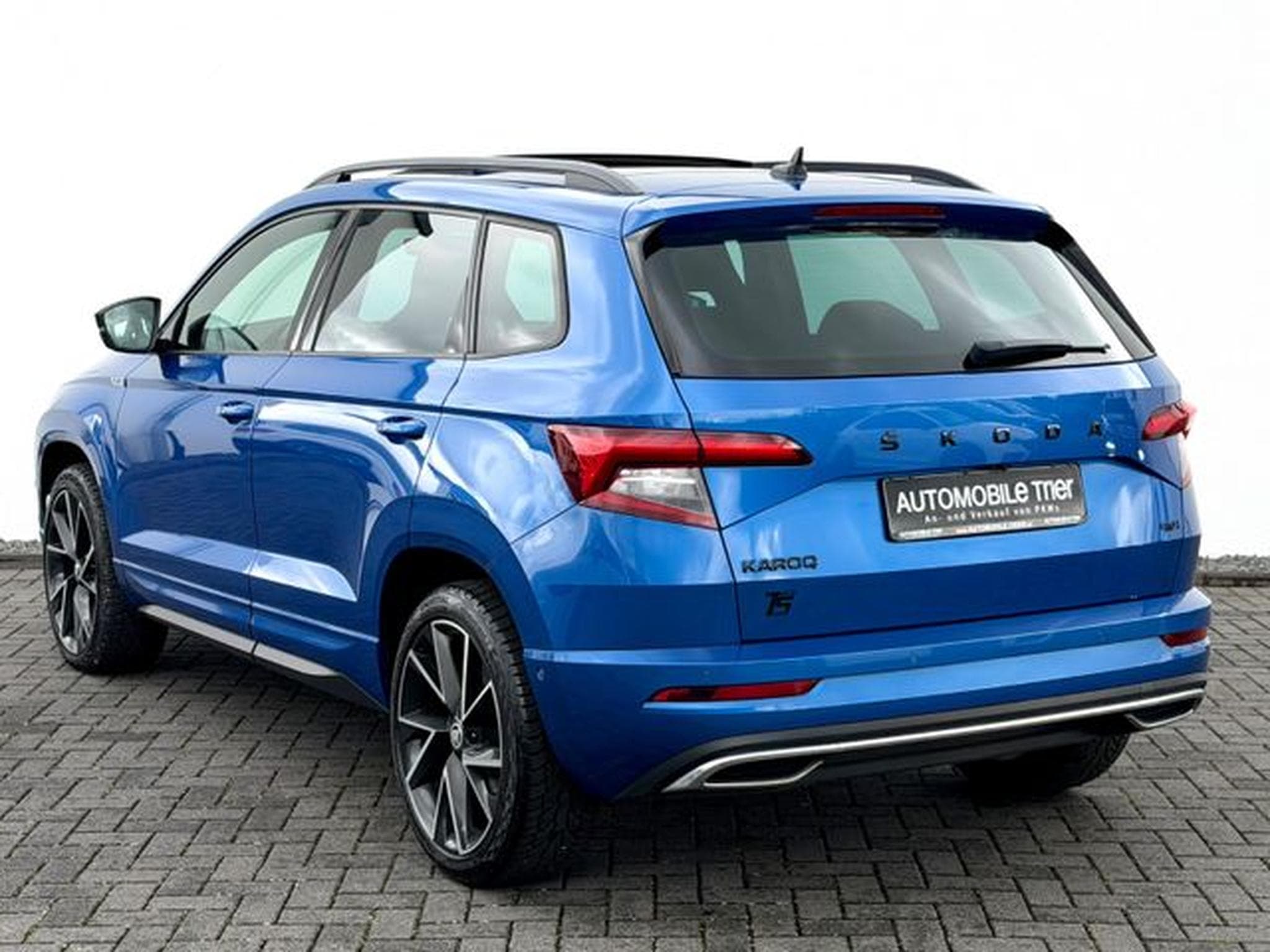 Skoda Karoq Karoq Sportline 2.0 TDI DSG 4x4 /LED/ACC/AHK/CAM (2022) - Photo 7
