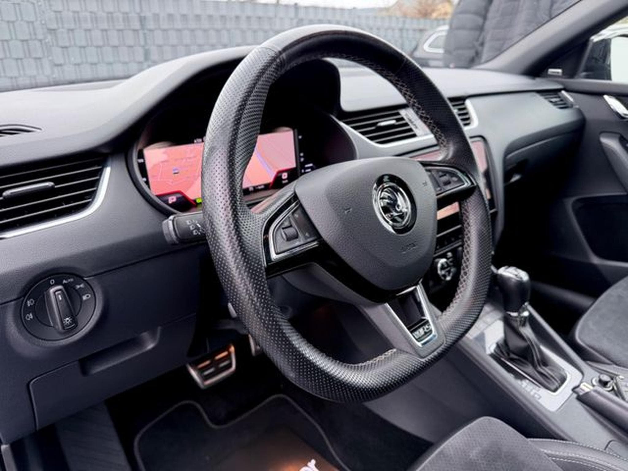 Skoda Octavia Octavia Combi RS 2.0 TDI DSG /LED/ACC/CAM/AHK/ (2019) - Photo 10