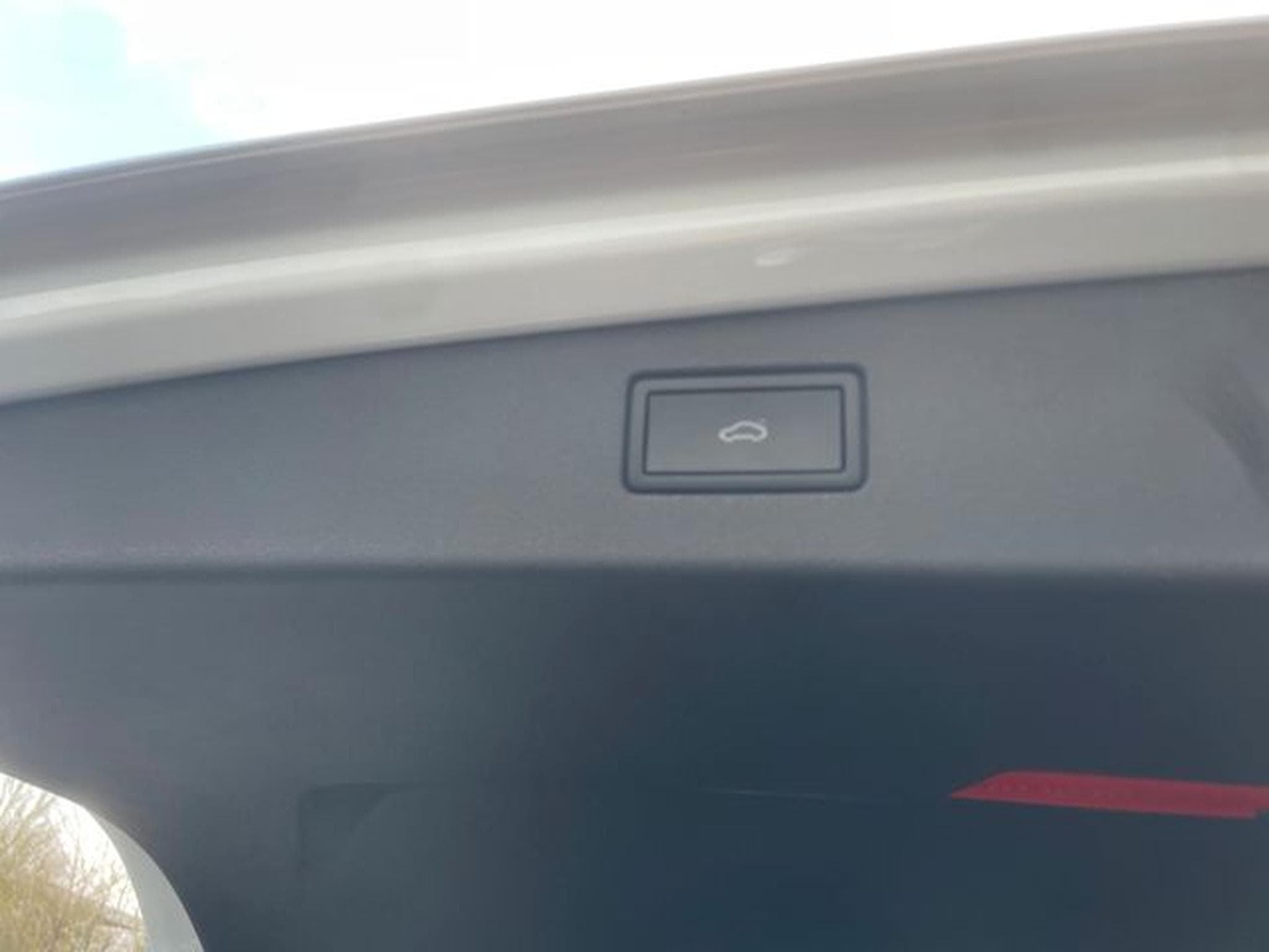 VW Tiguan Tiguan 2.0TSI 4Motion R-Line Pano AHK 360 HUD IQ (2024) - Photo 15