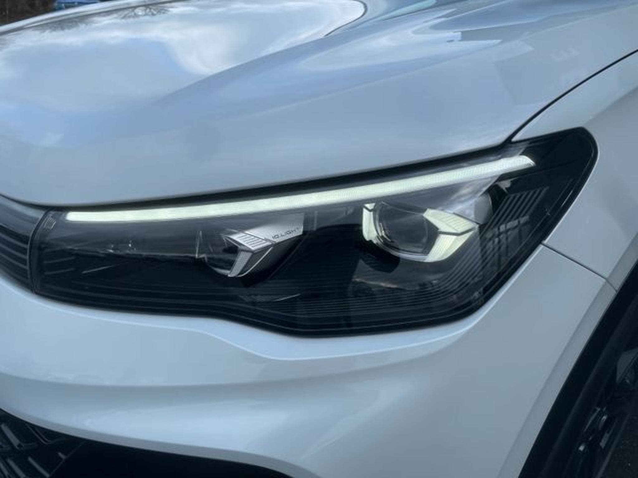 VW Tiguan Tiguan 2.0TSI 4Motion R-Line Pano AHK 360 HUD IQ (2024) - Photo 3