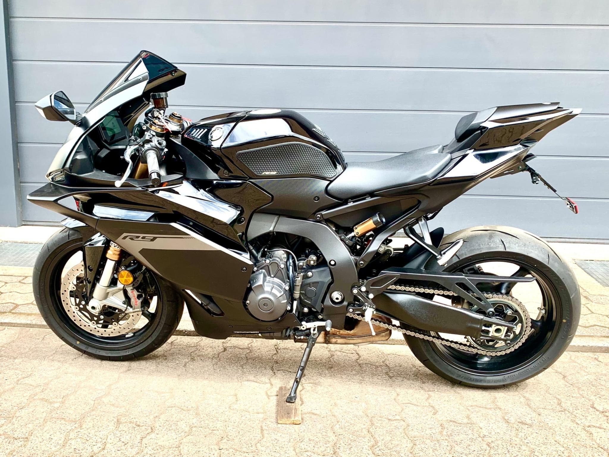 Yamaha YZF R9 (2025) - Photo 3