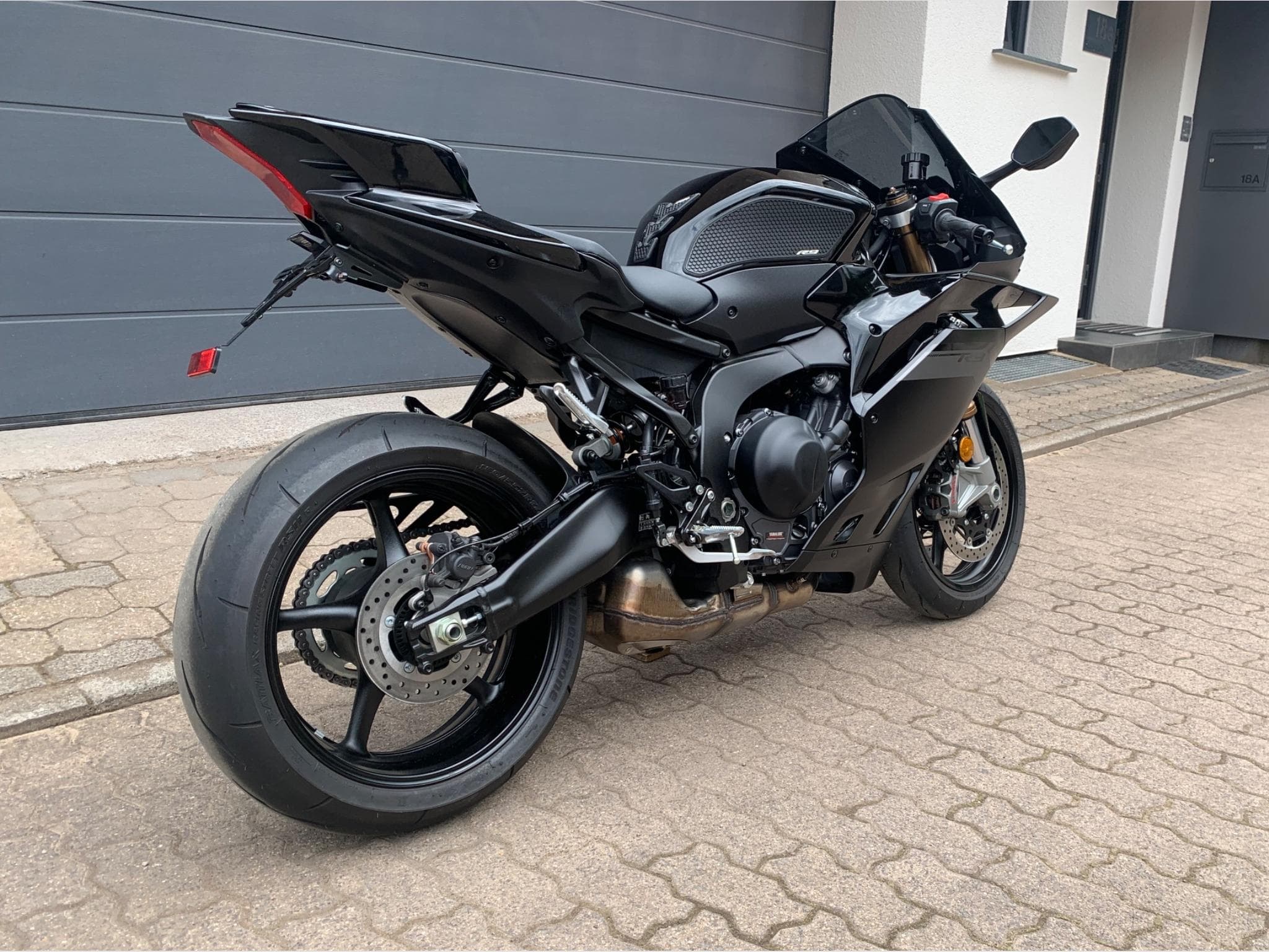 Yamaha YZF R9 (2025) - Photo 4