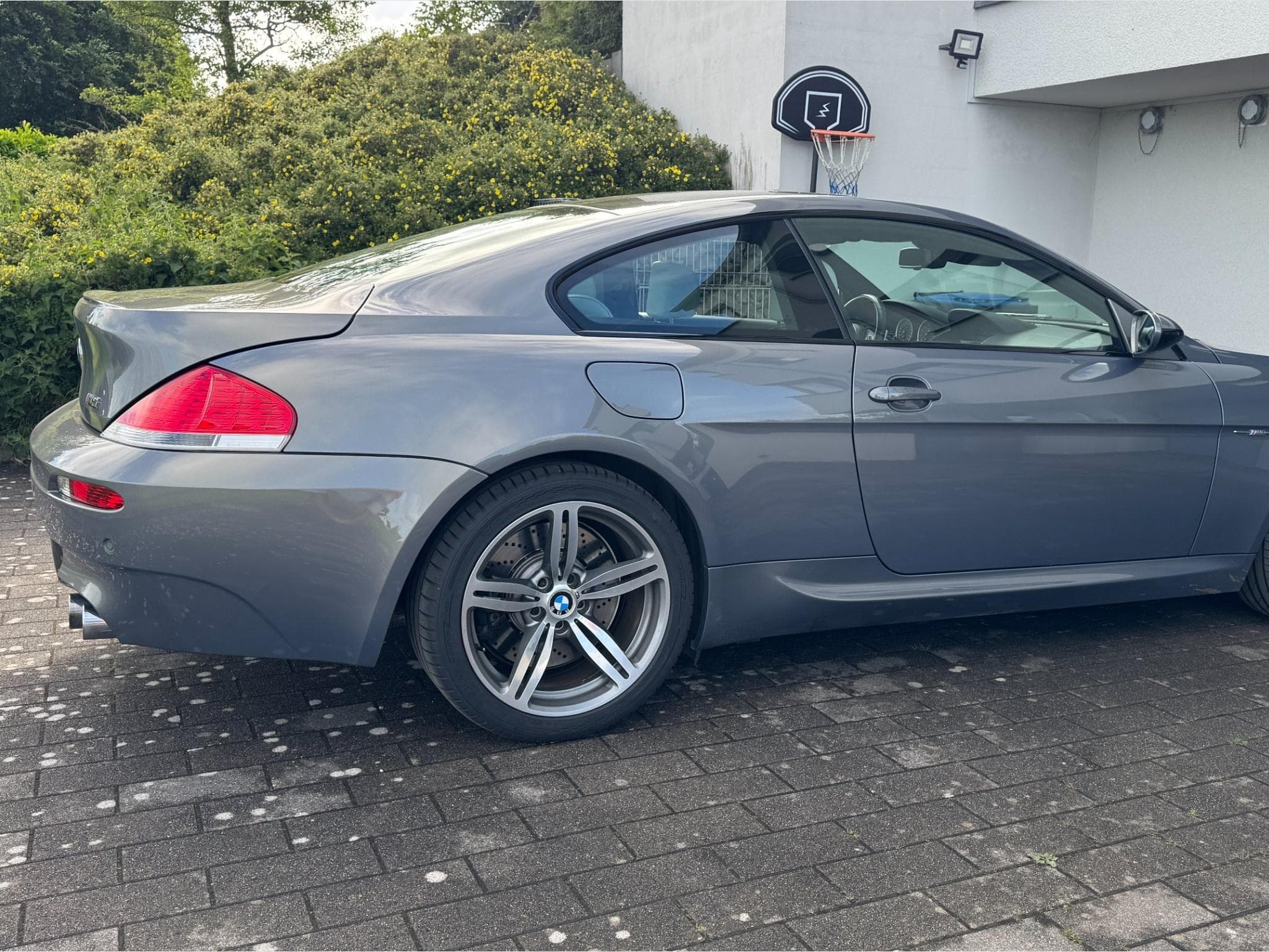 BMW M6 5.0 V10 (2007) - Photo 8