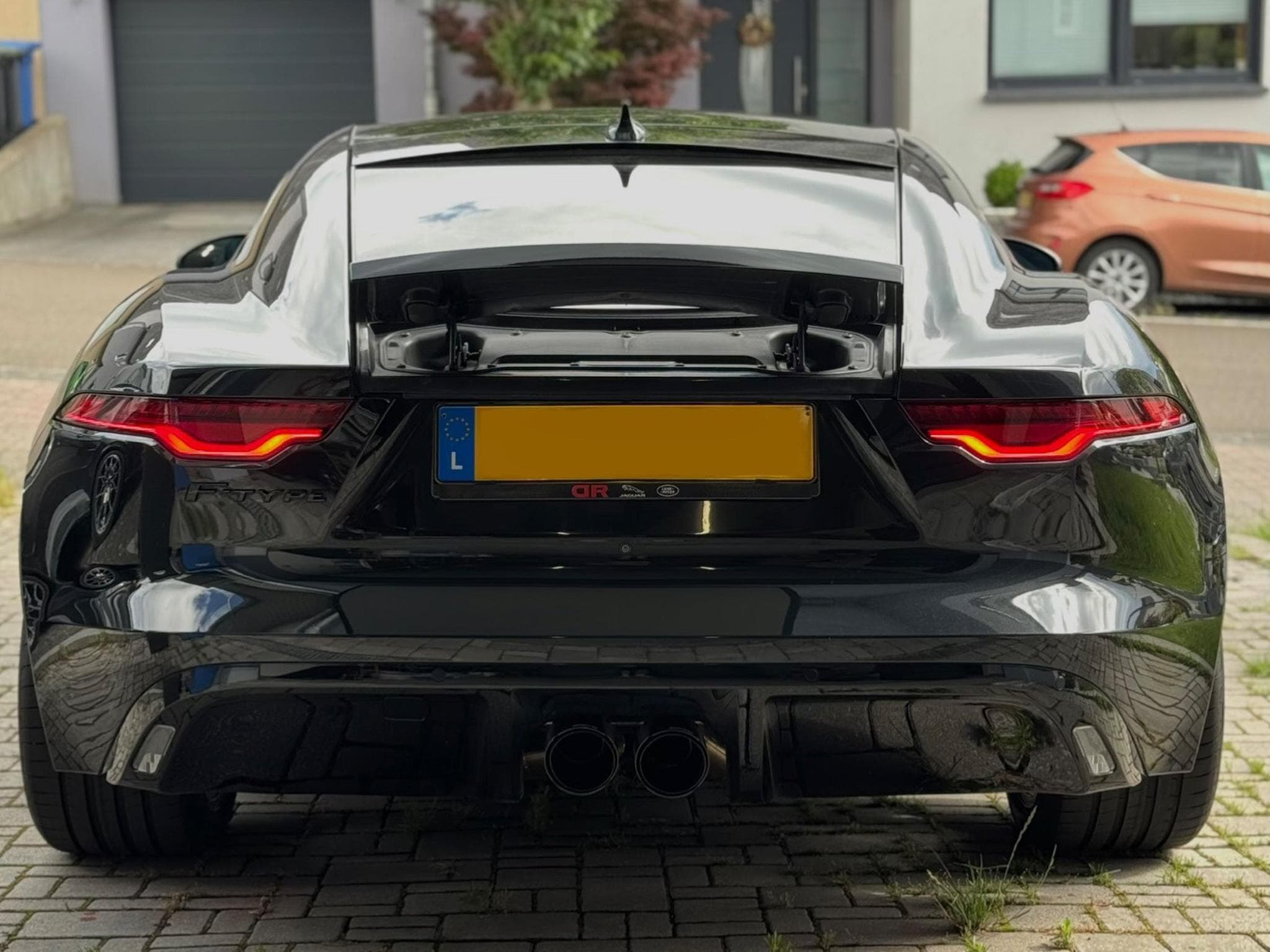 Jaguar F-Type P300 (2021) - Foto 2