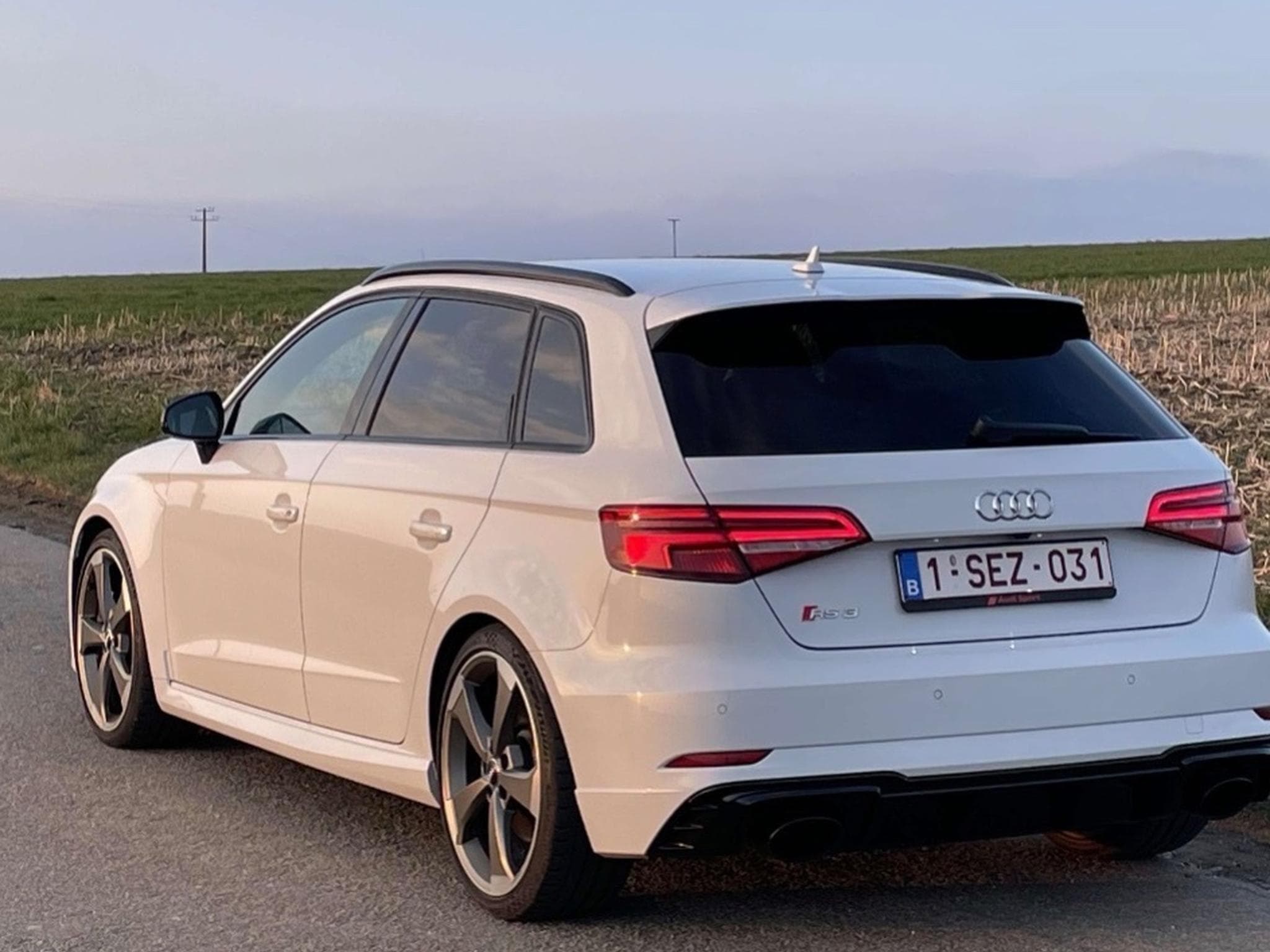 Audi RS3 (2018) - Foto 4