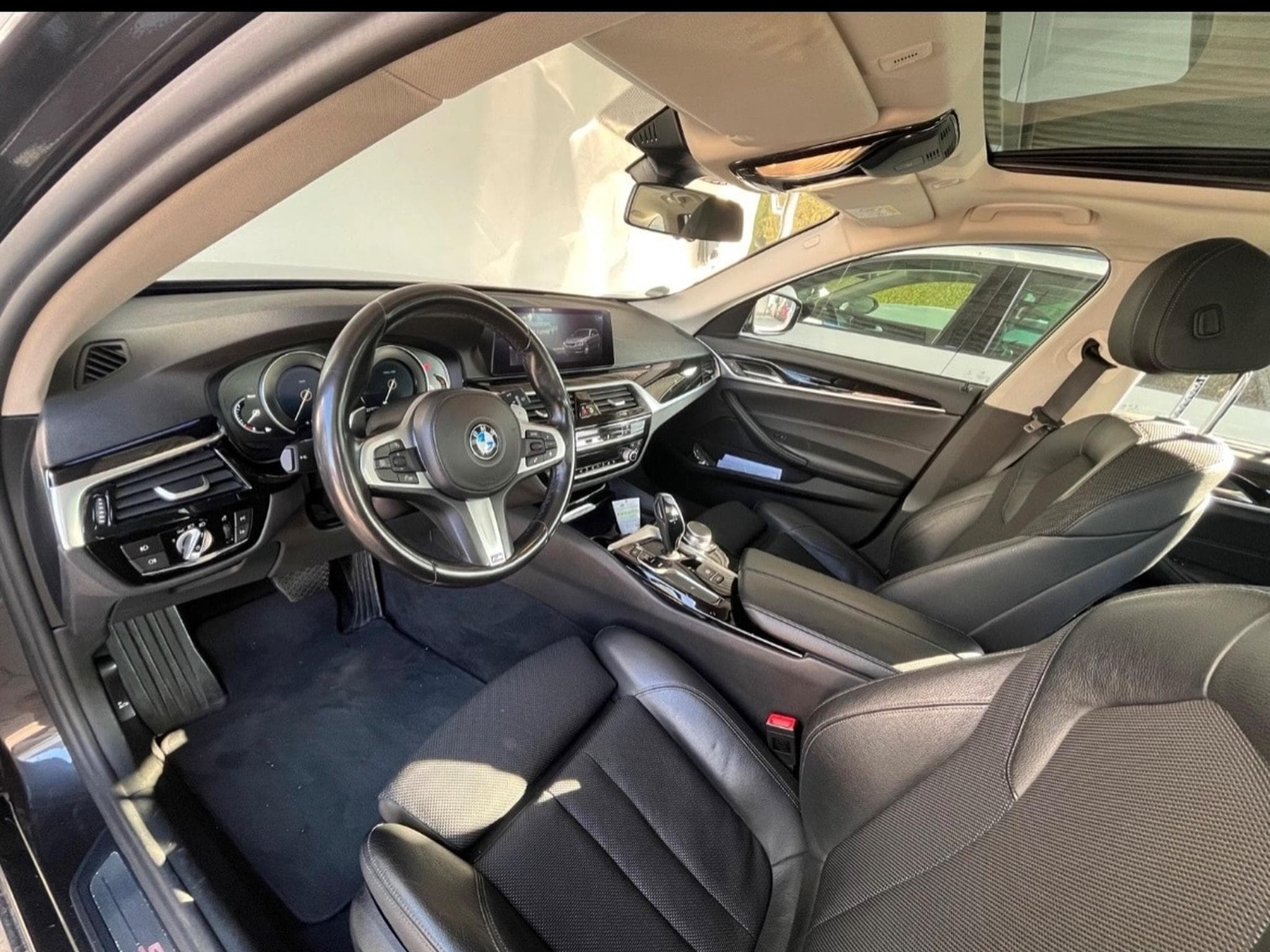 BMW 520 BMW G31 5er Touring Sport Line TÜV Neu (2018) - Foto 1