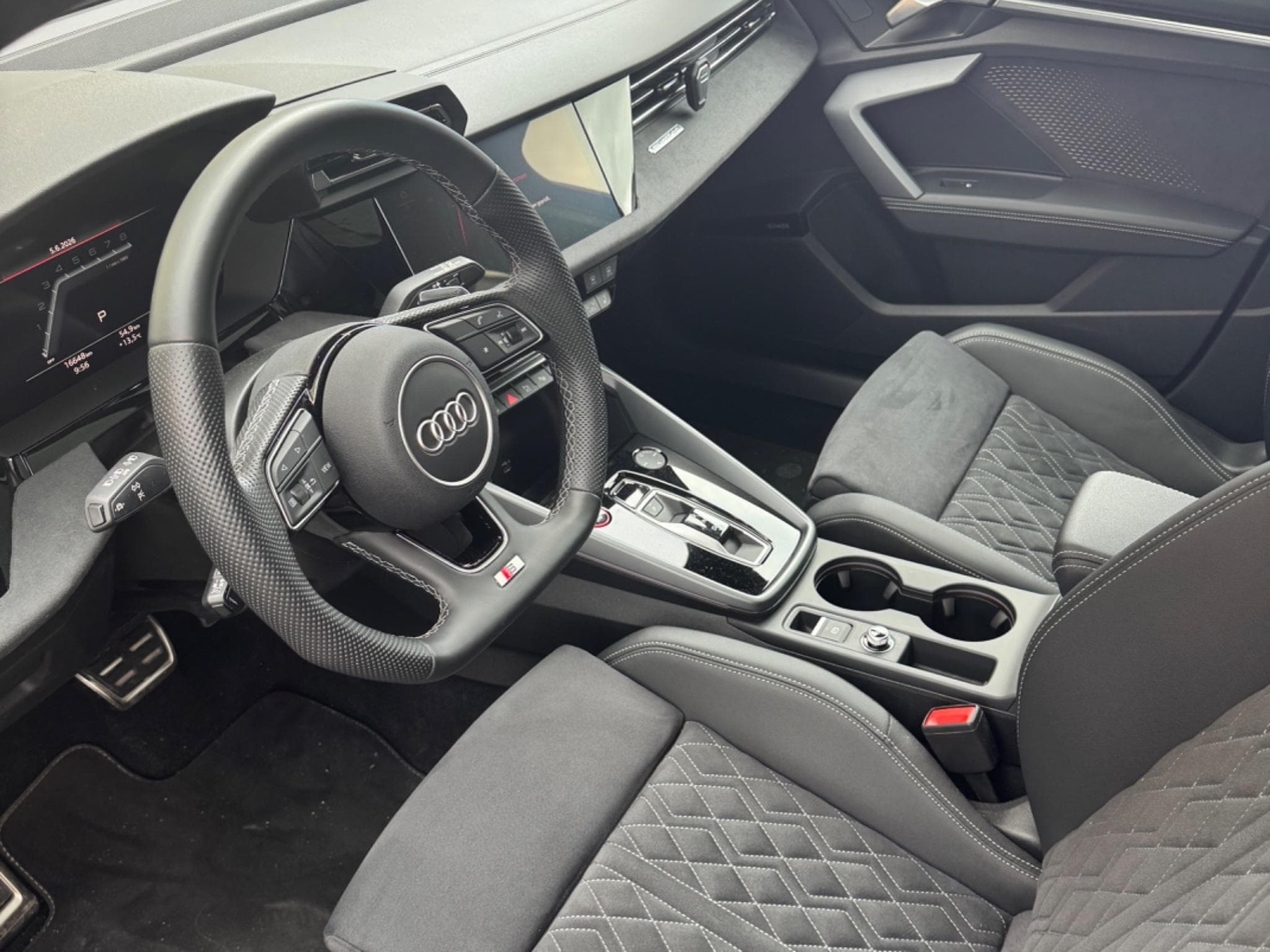 Audi S3 Sportback (2024) - Foto 5