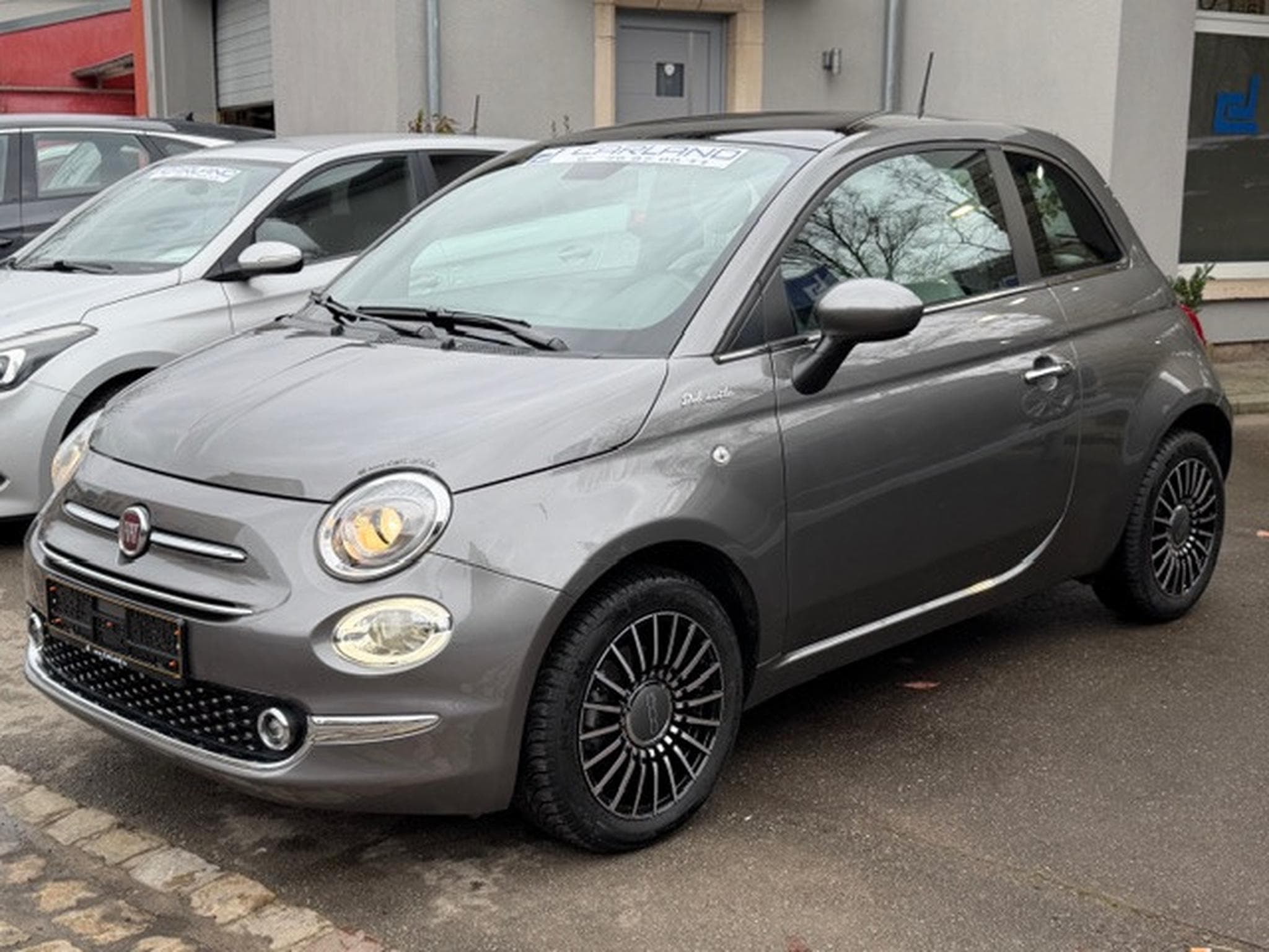 Fiat 500 Hybrid DolceVita (2022) - Photo 1