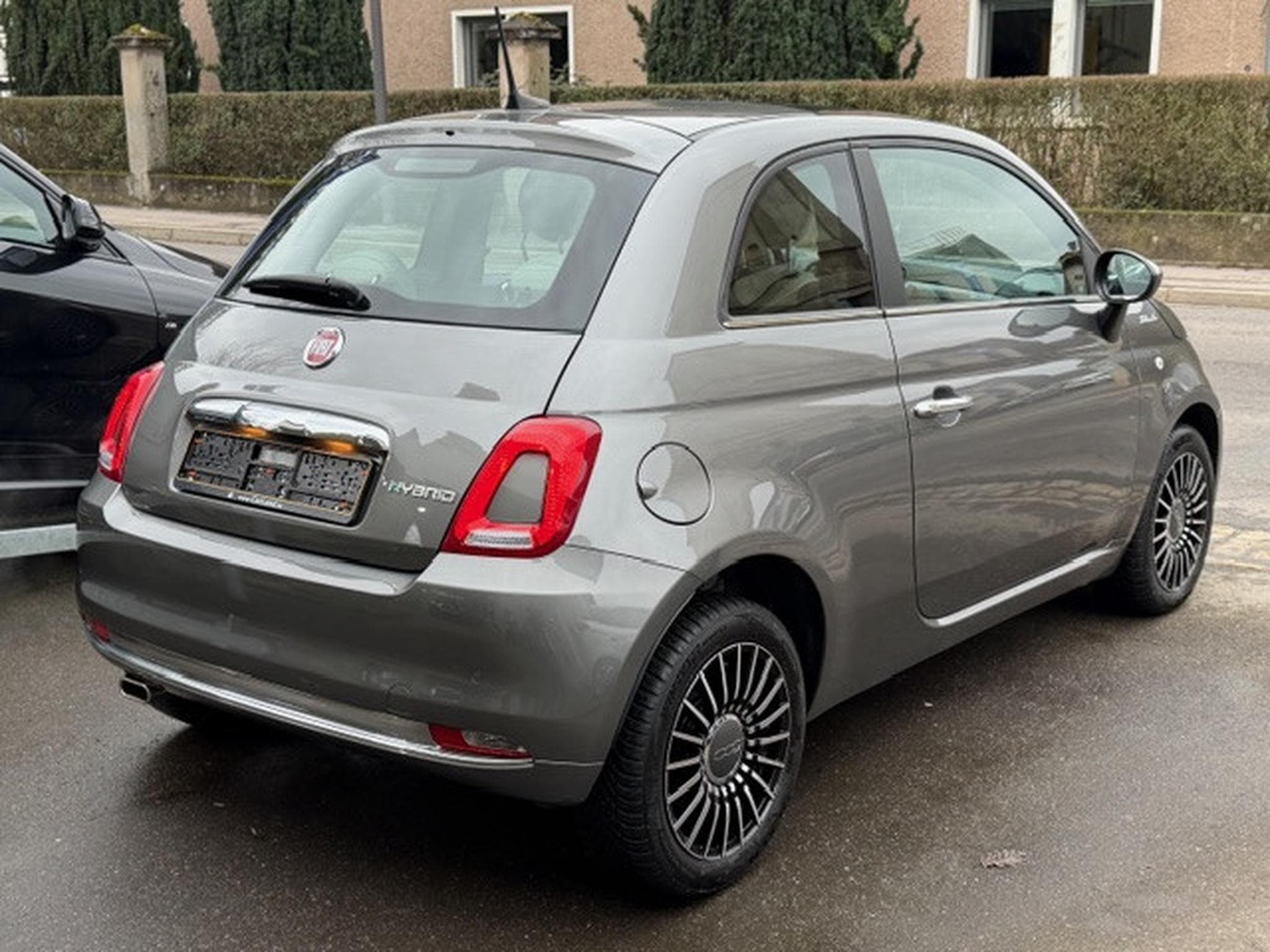 Fiat 500 Hybrid DolceVita (2022) - Photo 2