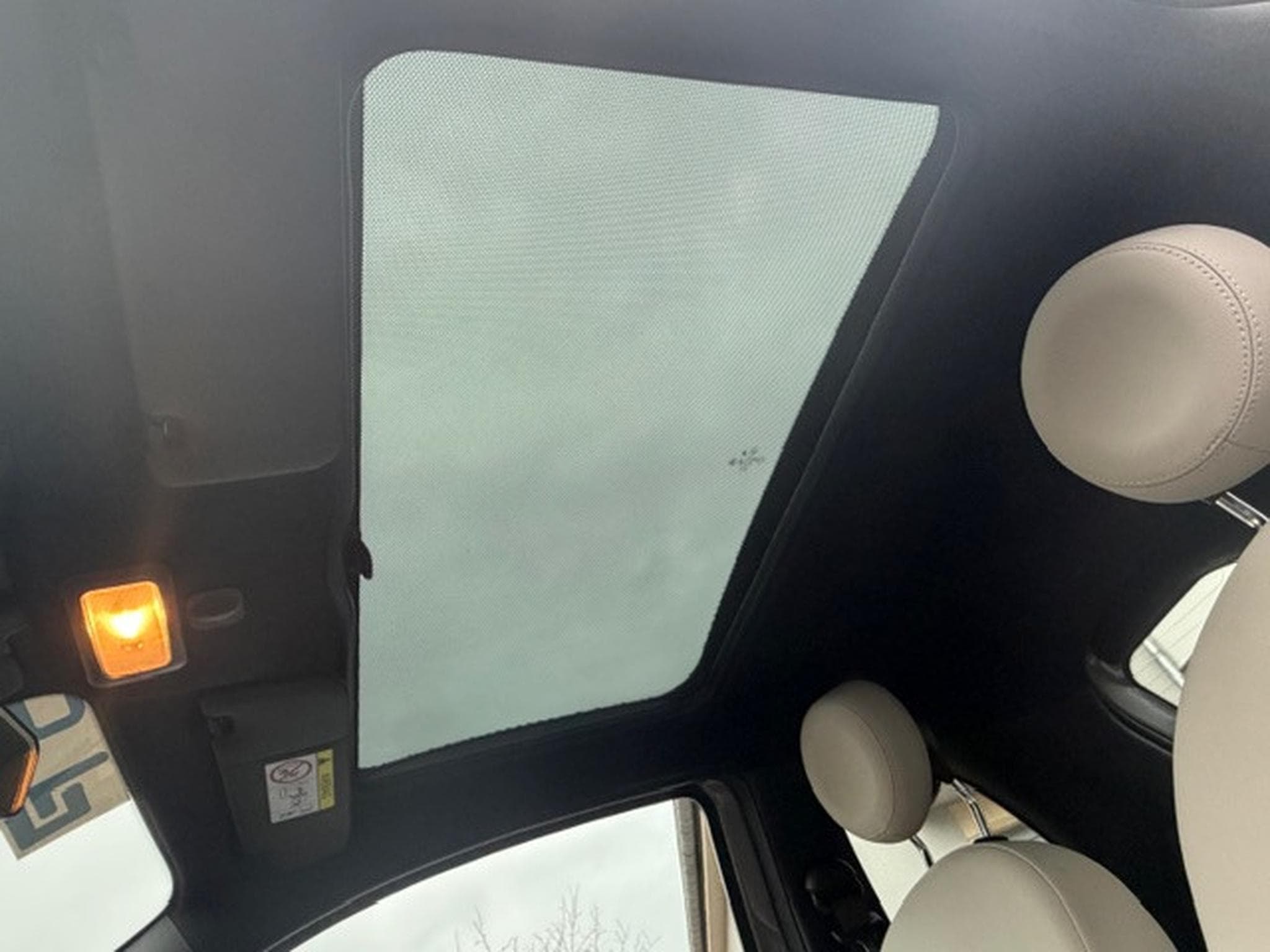 Fiat 500 Hybrid DolceVita (2022) - Photo 5