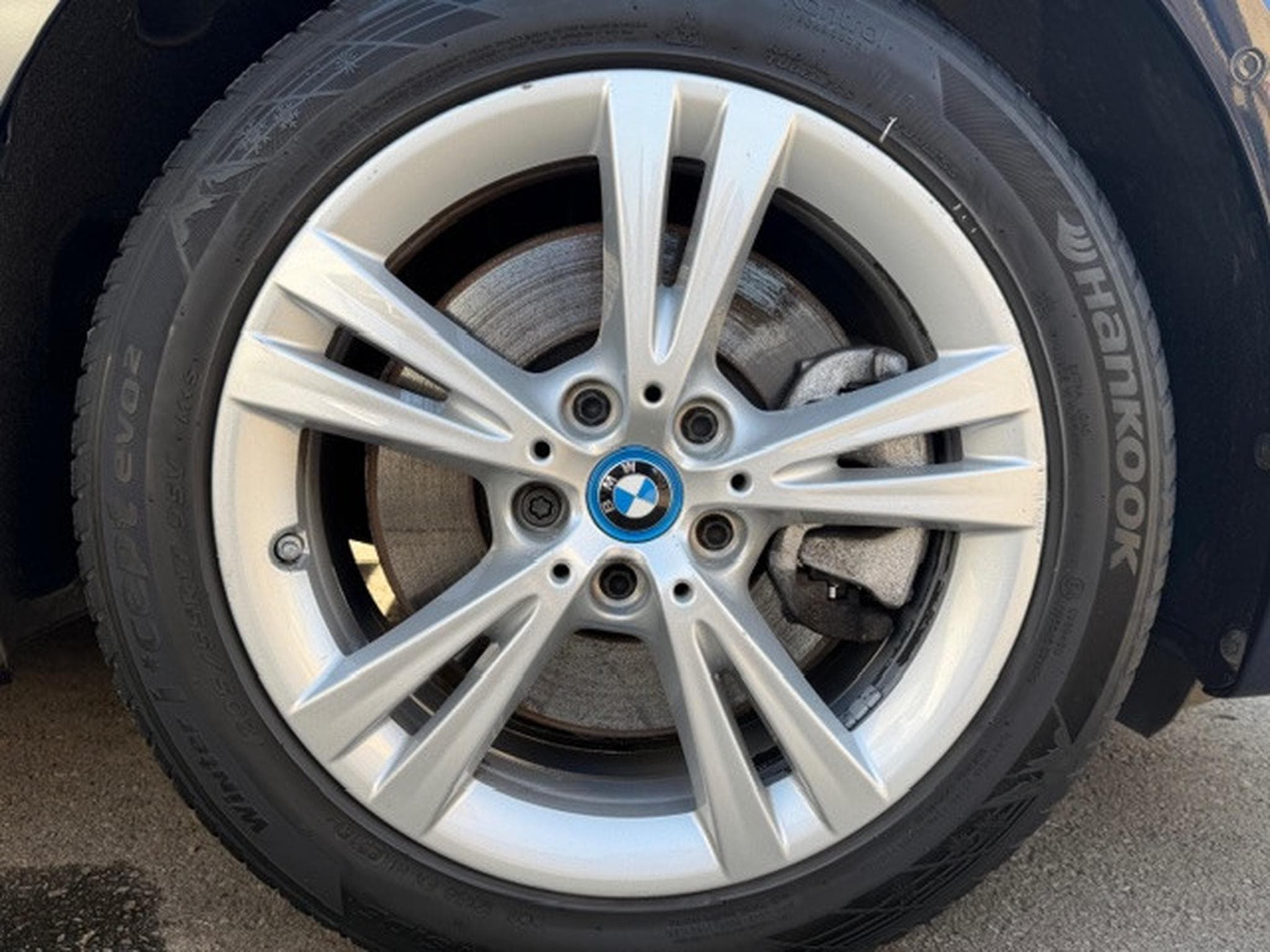 BMW 225 Performance xe i Hybride/Essence (2018) - Photo 5