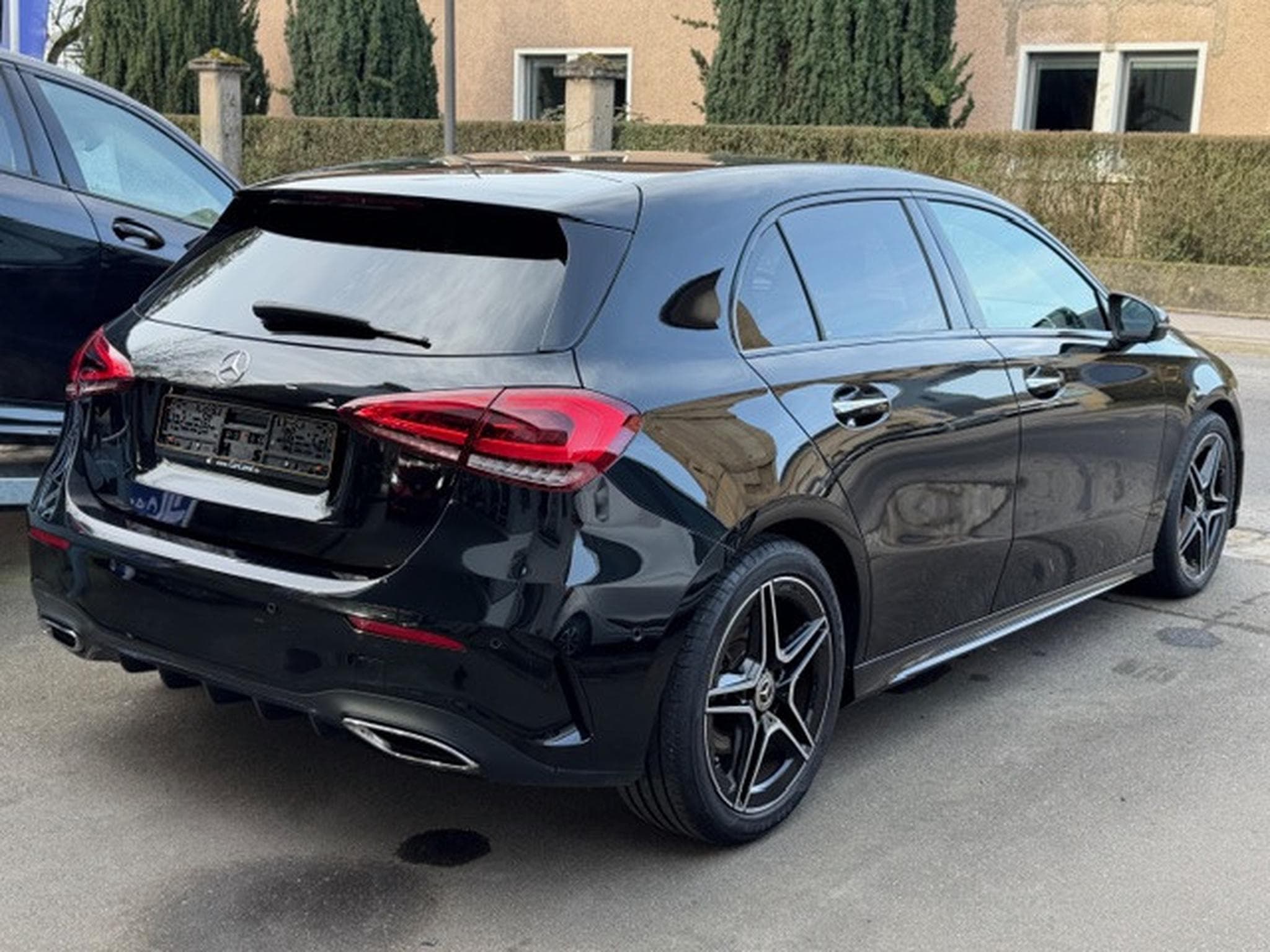 Mercedes A 220 d 190 8G 4Matic AMG Line Sport (2022) - Photo 2