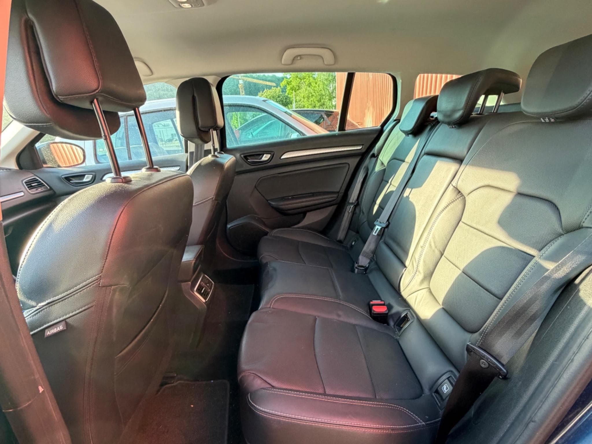 Renault Megane Grandtour Hybride (2021) - Photo 7