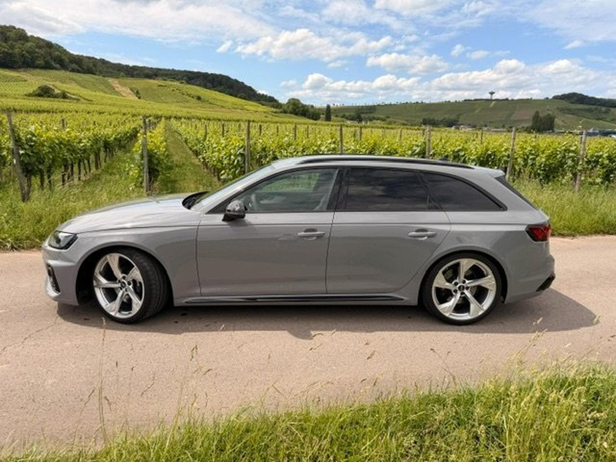 Audi RS4 (2022) - Foto 3