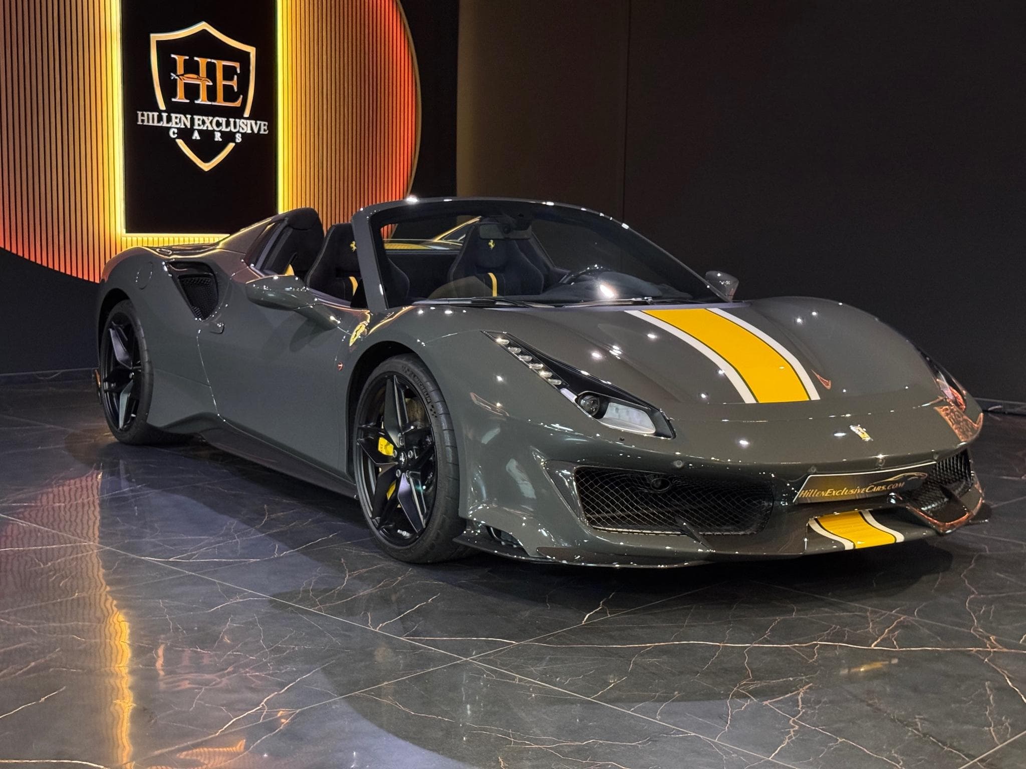 Ferrari 488 Pista Spider (2019) - Photo 1