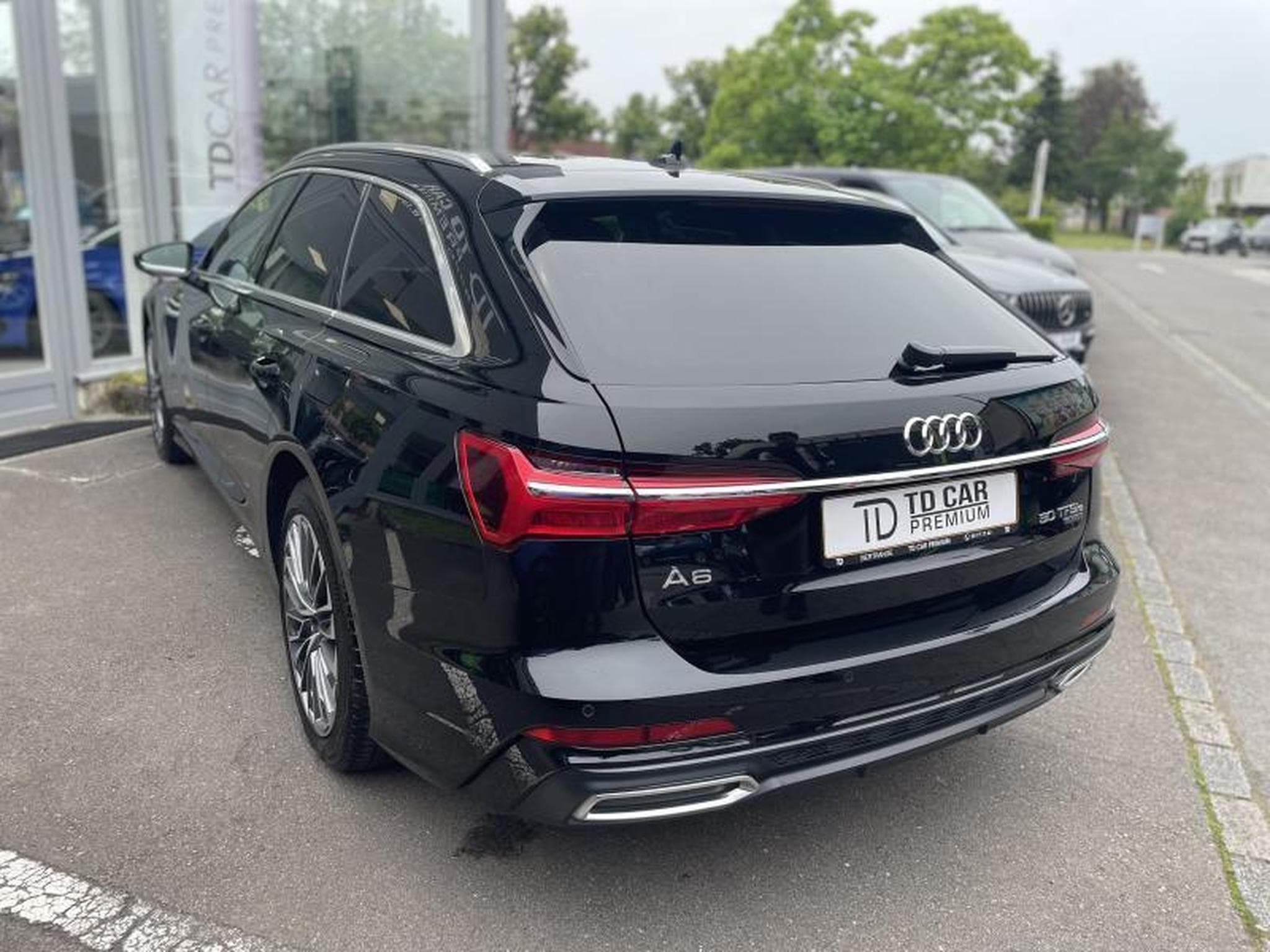 Audi A6 Avant sport 50 TFSI e quattro S-tronic S line (2022) - Photo 13