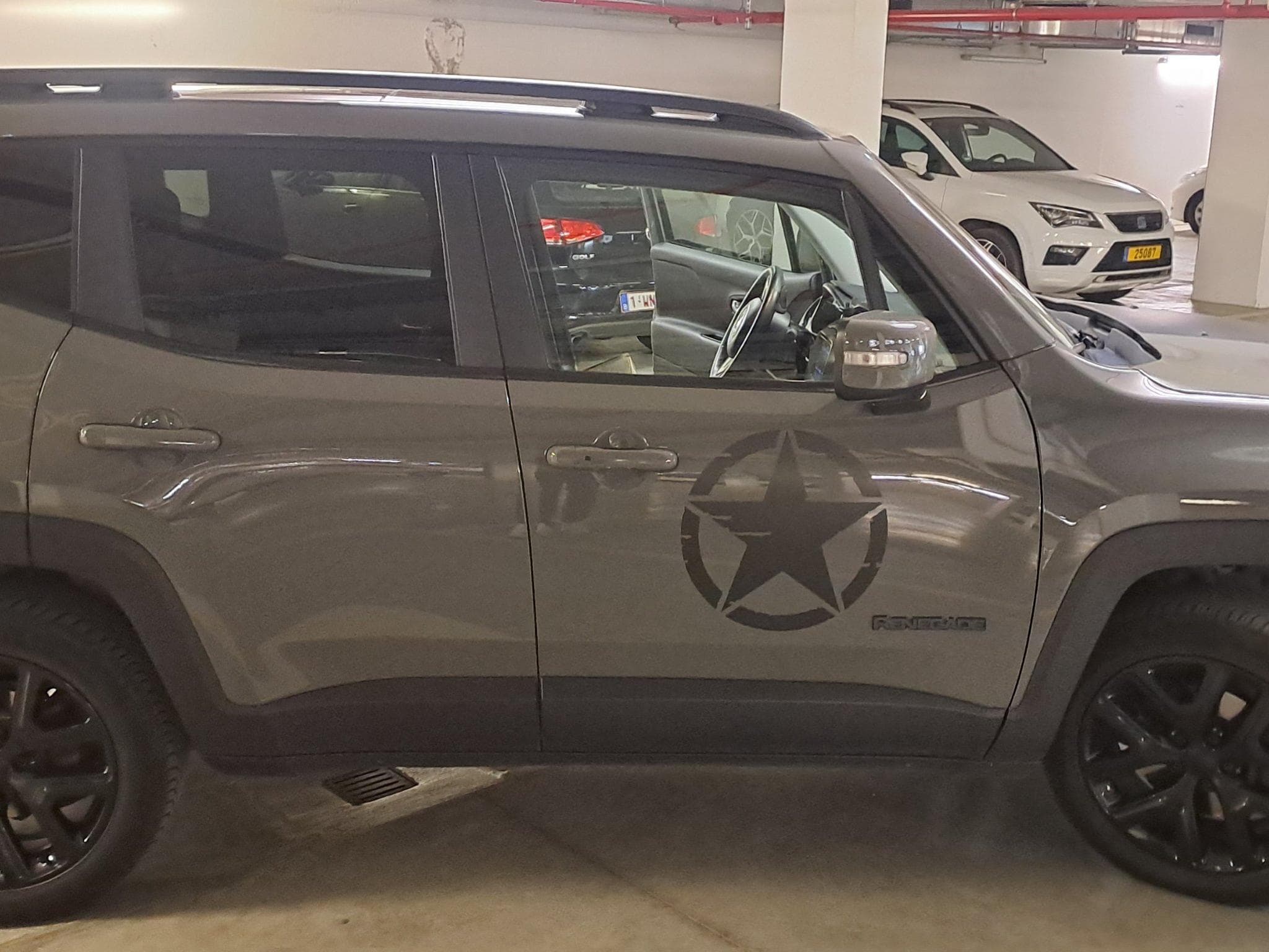 Jeep Renegade Limited 2.0 Diesel 4x4 (2020) - Foto 3
