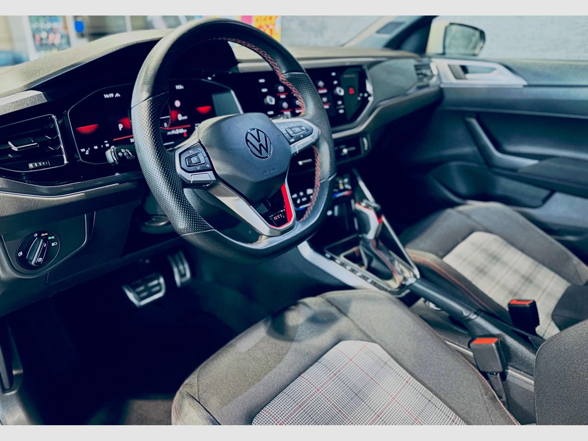VW Polo POLO GTI TSI DSG (2024) - Photo 8