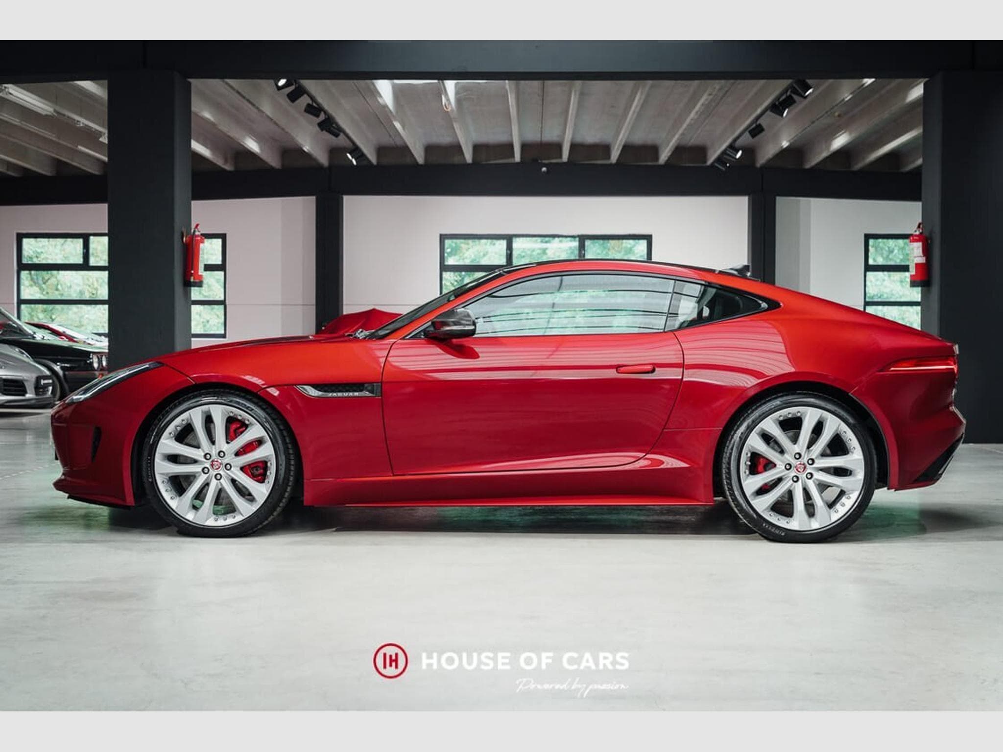 Jaguar F-Type V6 S Coupe - 1st belgian owner - 1st paint (2015) - Photo 10